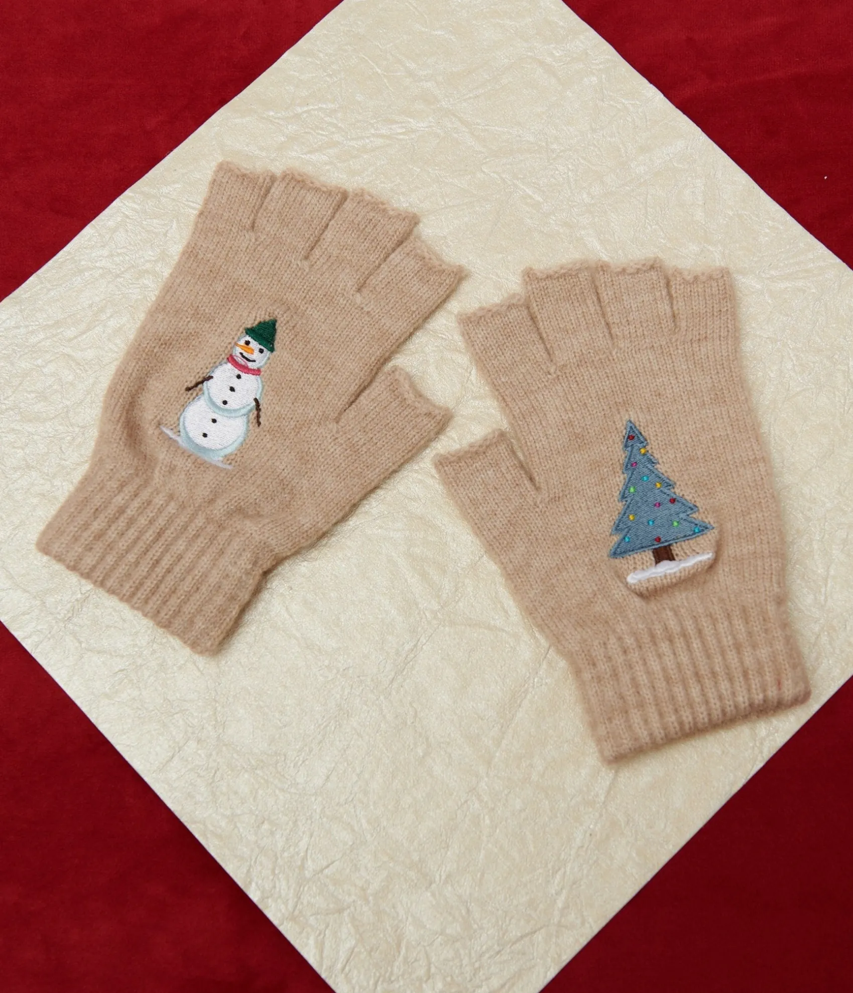 Unique Vintage Banned Cream Snow Season Fingerless Gloves Discount