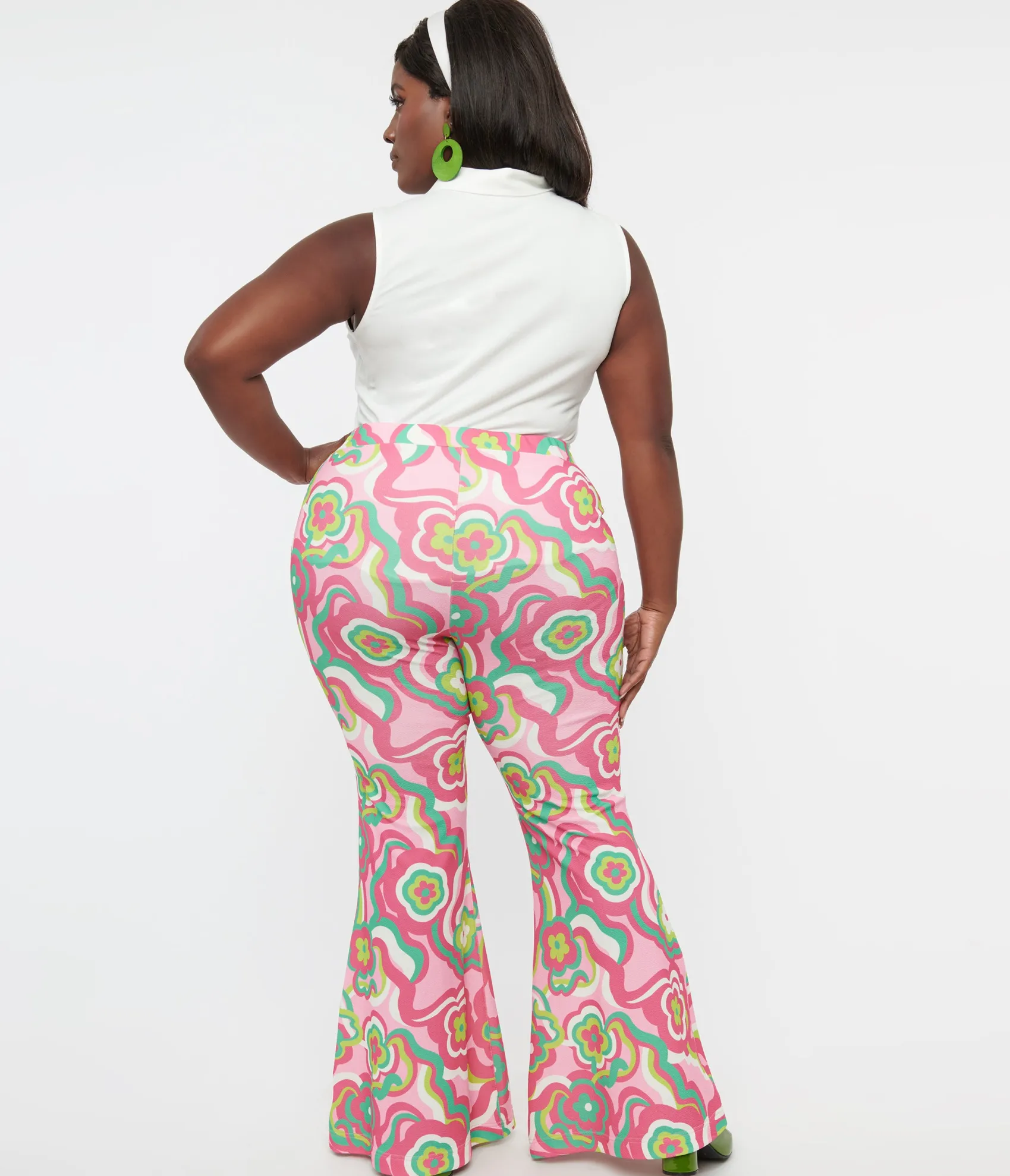 Unique Vintage Barbie x Smak Parlour Plus Size 1970s Pink & Green Floral Evening In Flare Pants Online