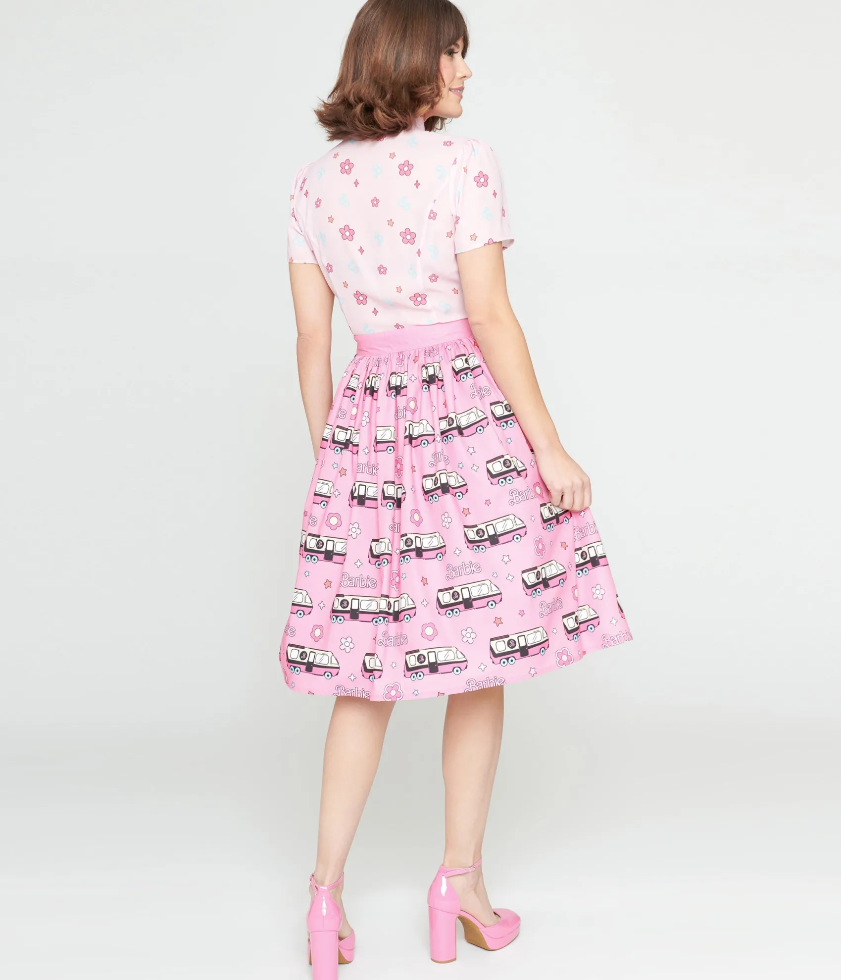 Unique Vintage Barbie x 1970s Pink Barbie Bus Gellar Swing Skirt Sale