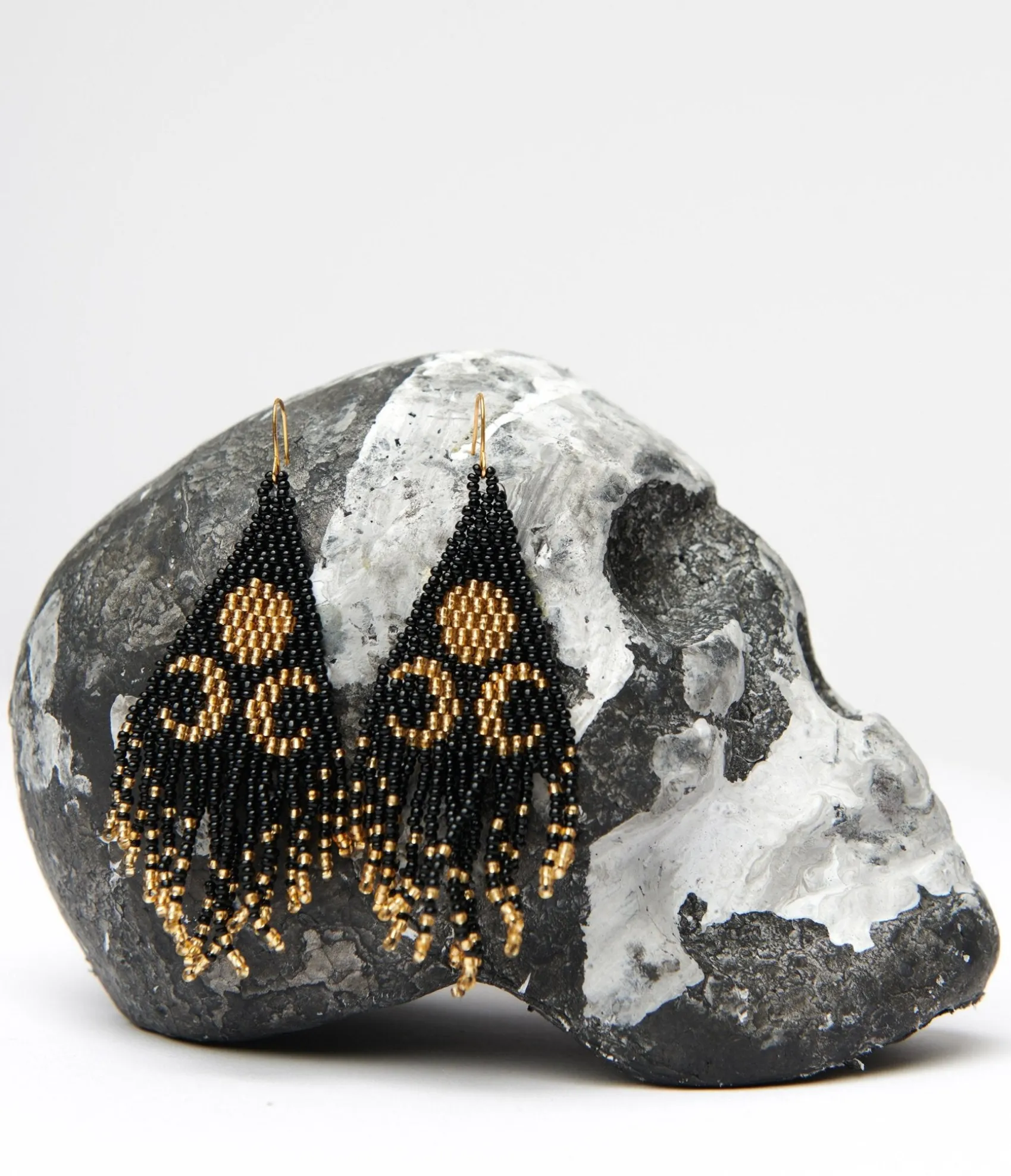 Unique Vintage Black & Gold Lunar Reflections Beaded Earrings Cheap