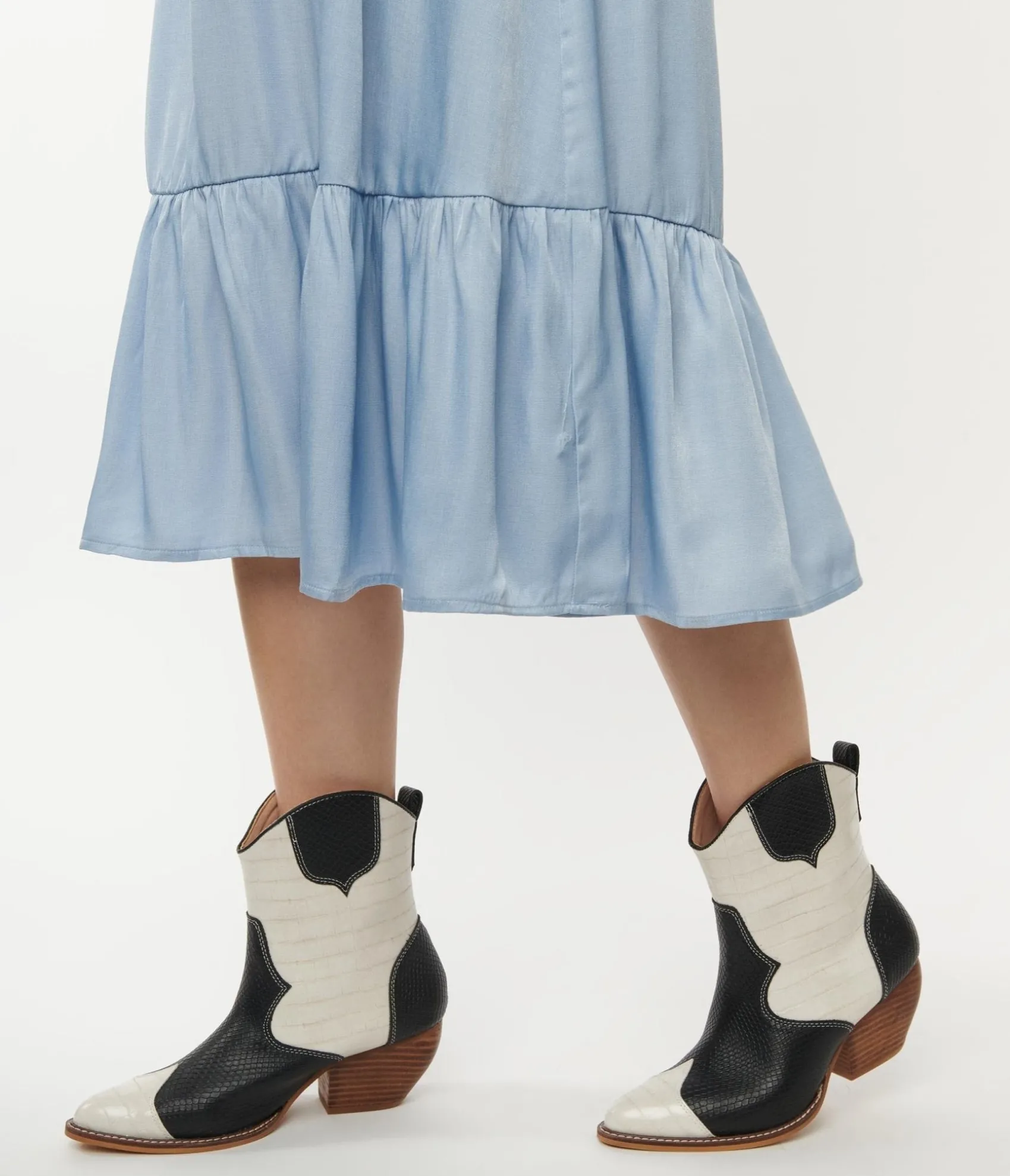 Unique Vintage Black & White Leatherette Cowboy Boots Flash Sale