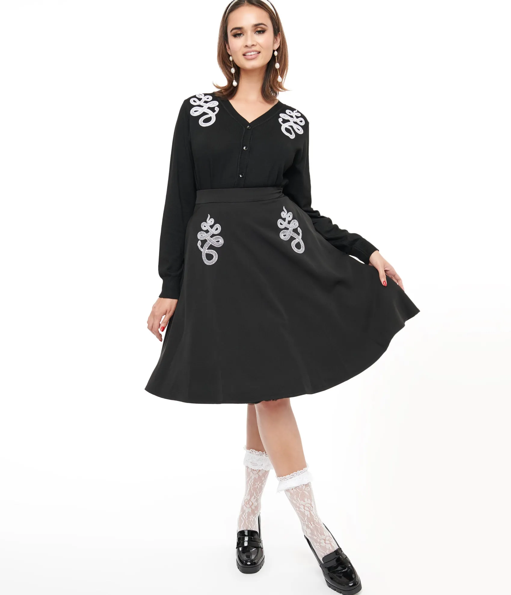 Unique Vintage Black & White Snake Embroidered Swing Skirt Best Sale