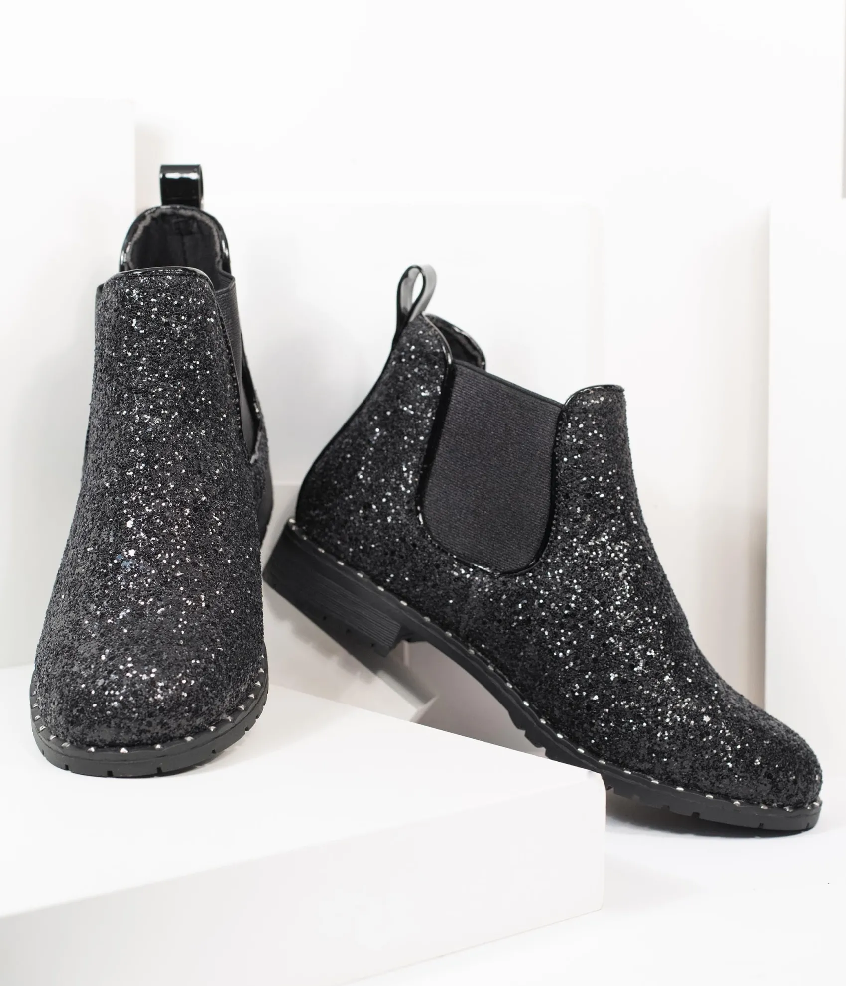 Unique Vintage Black Chunky Glitter Chelsea Boot Flash Sale