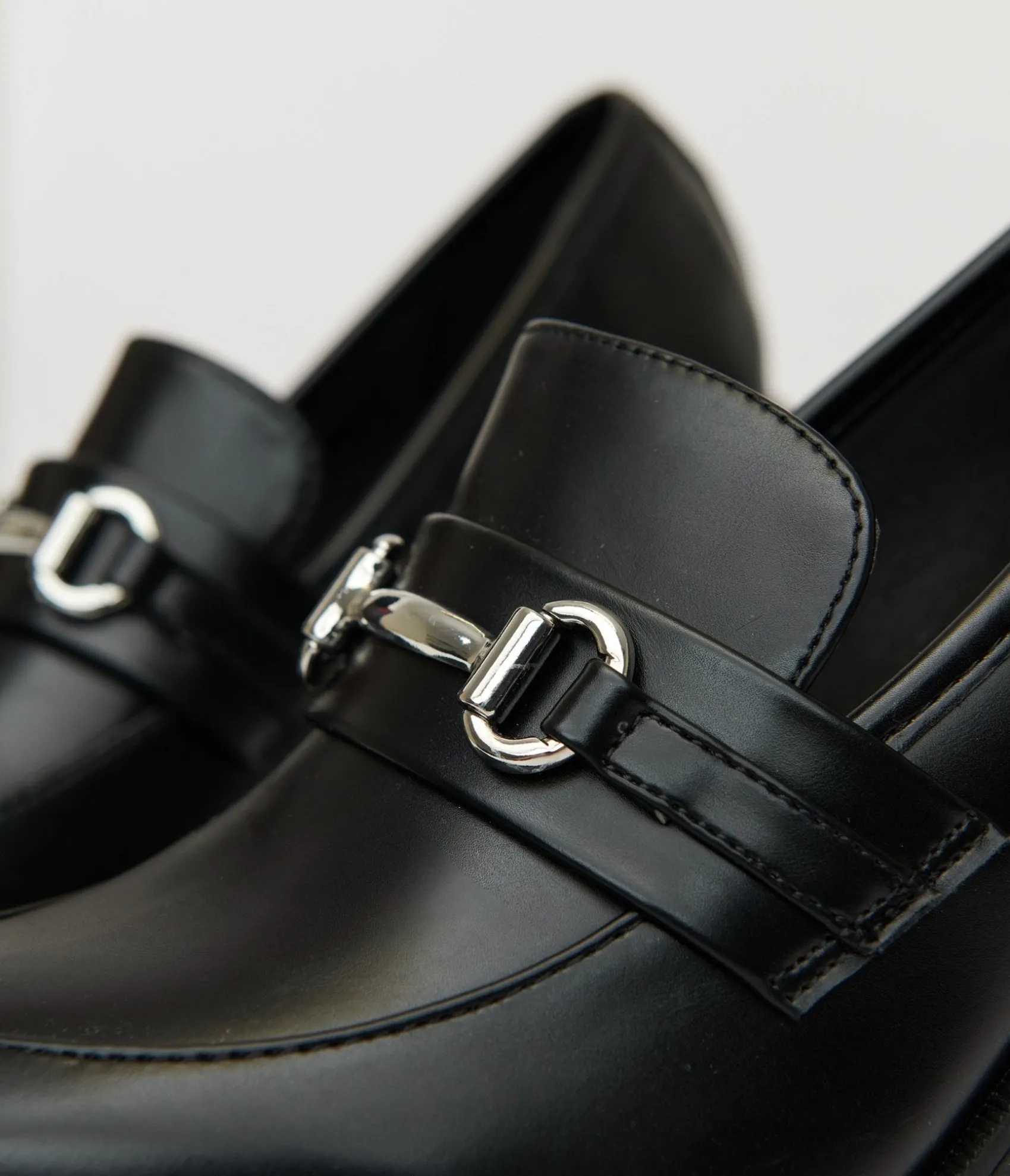 Unique Vintage Black Leatherette Loafer Heels Outlet