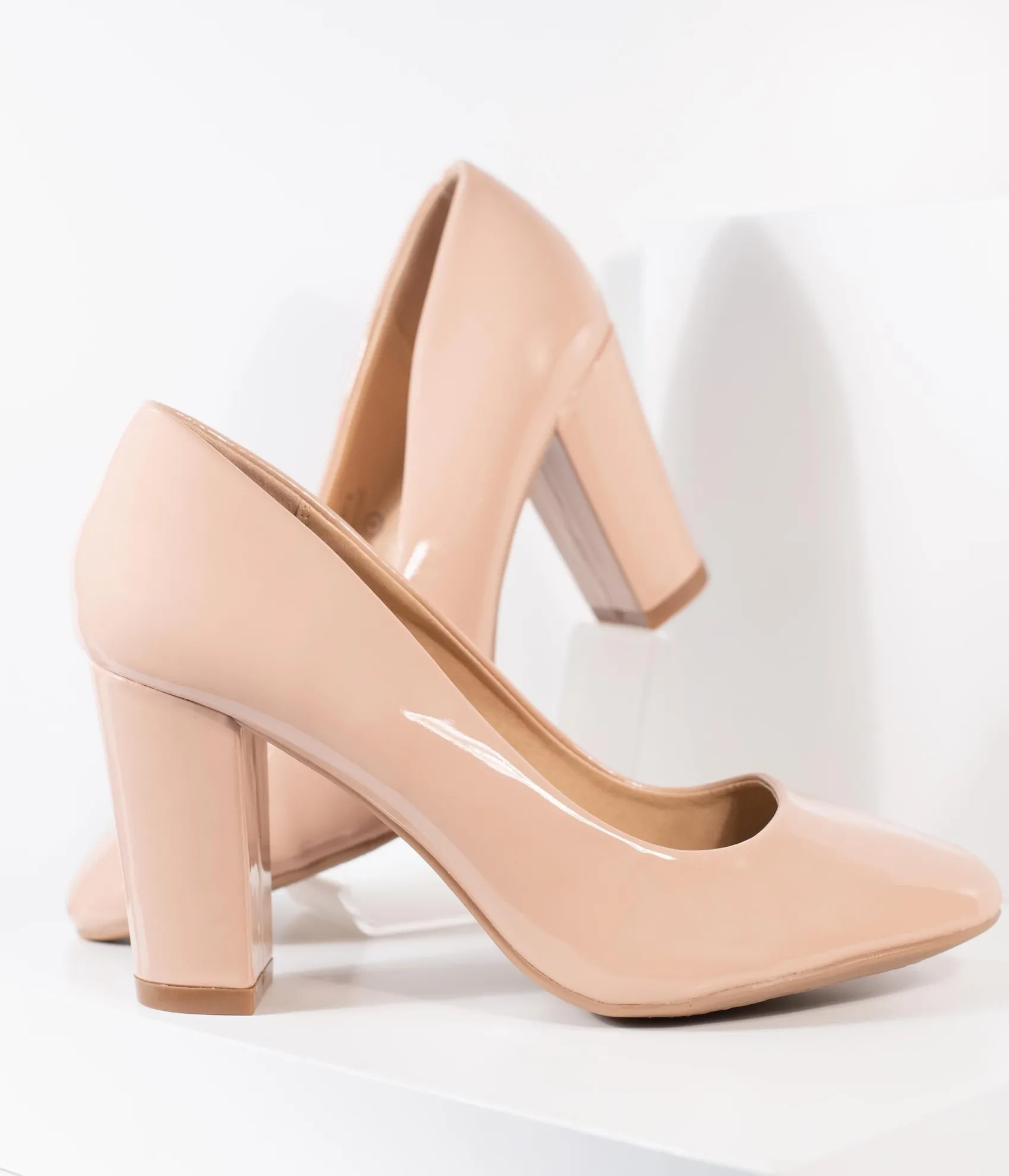 Unique Vintage Blush Pink Patent Leatherette Block Heel Pumps Sale