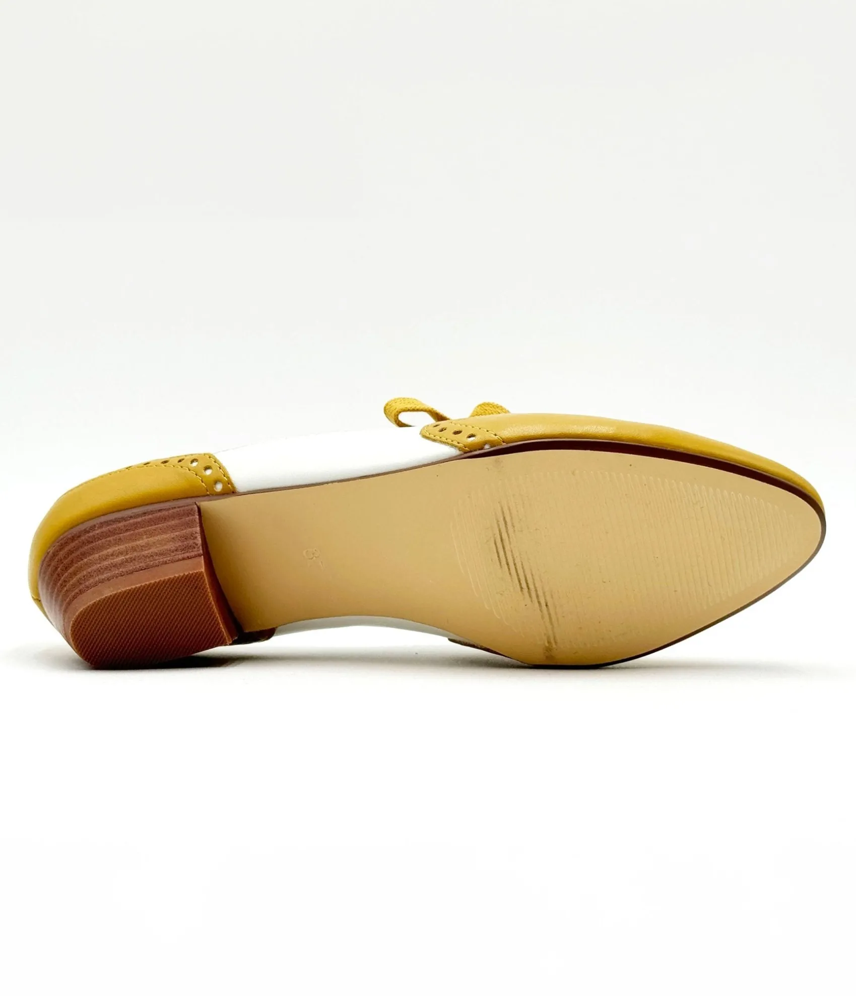 Unique Vintage Chelsea Crew 1950's Mustard & White Demi Oxford Saddle Shoes Shop