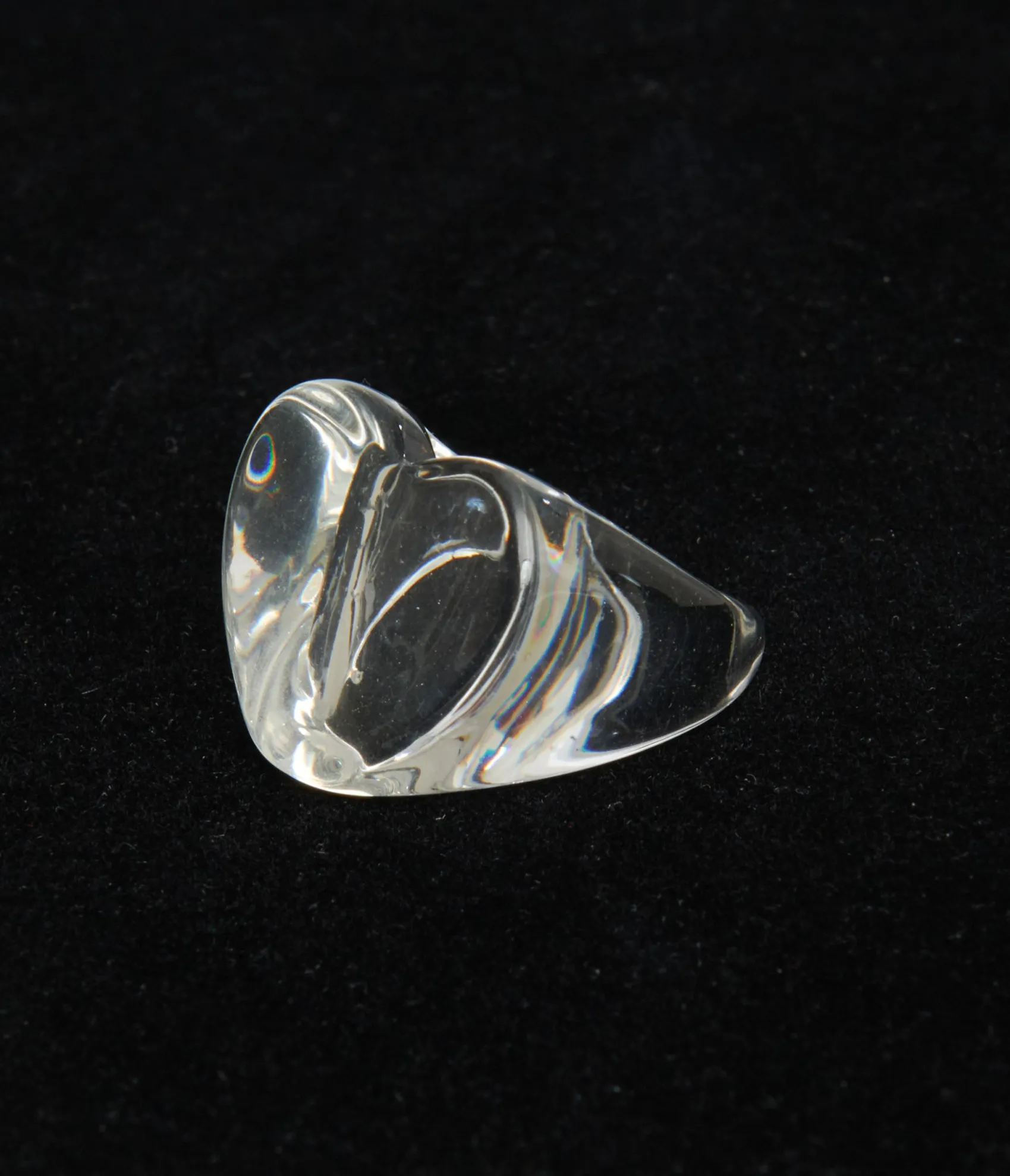 Unique Vintage Clear Heart Shaped Acrylic Ring Flash Sale