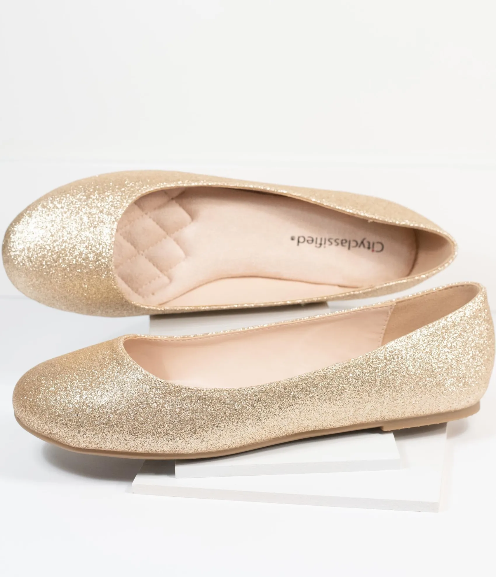 Unique Vintage Golden Glitter Ballet Flats Flash Sale