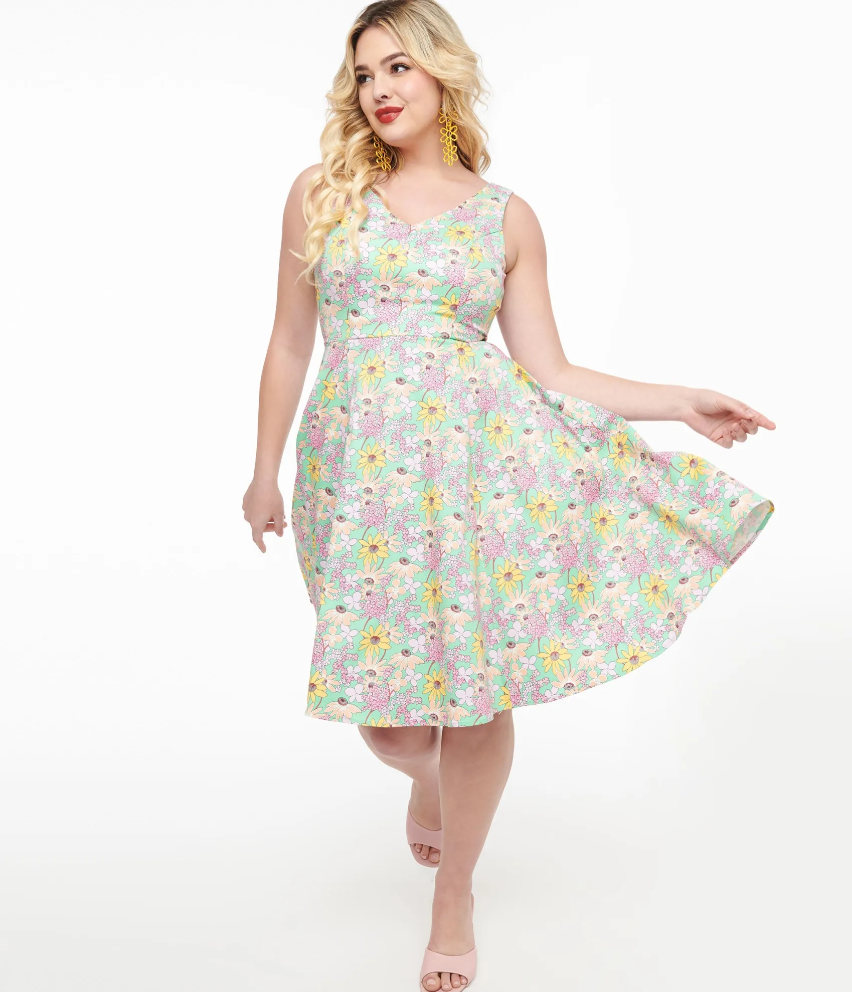 Unique Vintage Green & Multicolor Floral Cotton Swing Dress Fashion