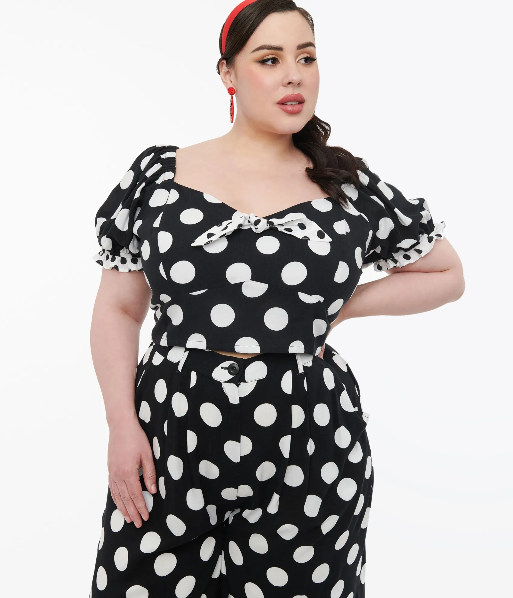 Unique Vintage Hell Bunny Plus Size 1960s Black & White Polka Dot Dolores Crop Top Store