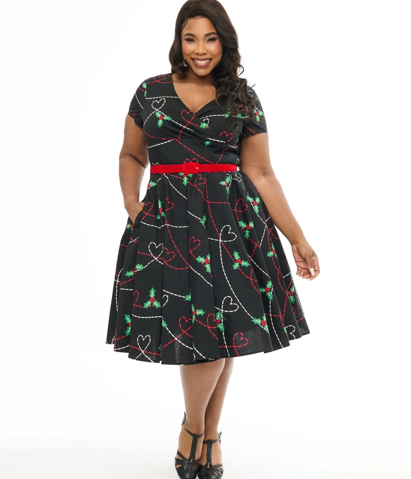 Unique Vintage Hell Bunny Plus Size 1950s Festive Hearts & Holly Print Angelica Swing Dress Best Sale