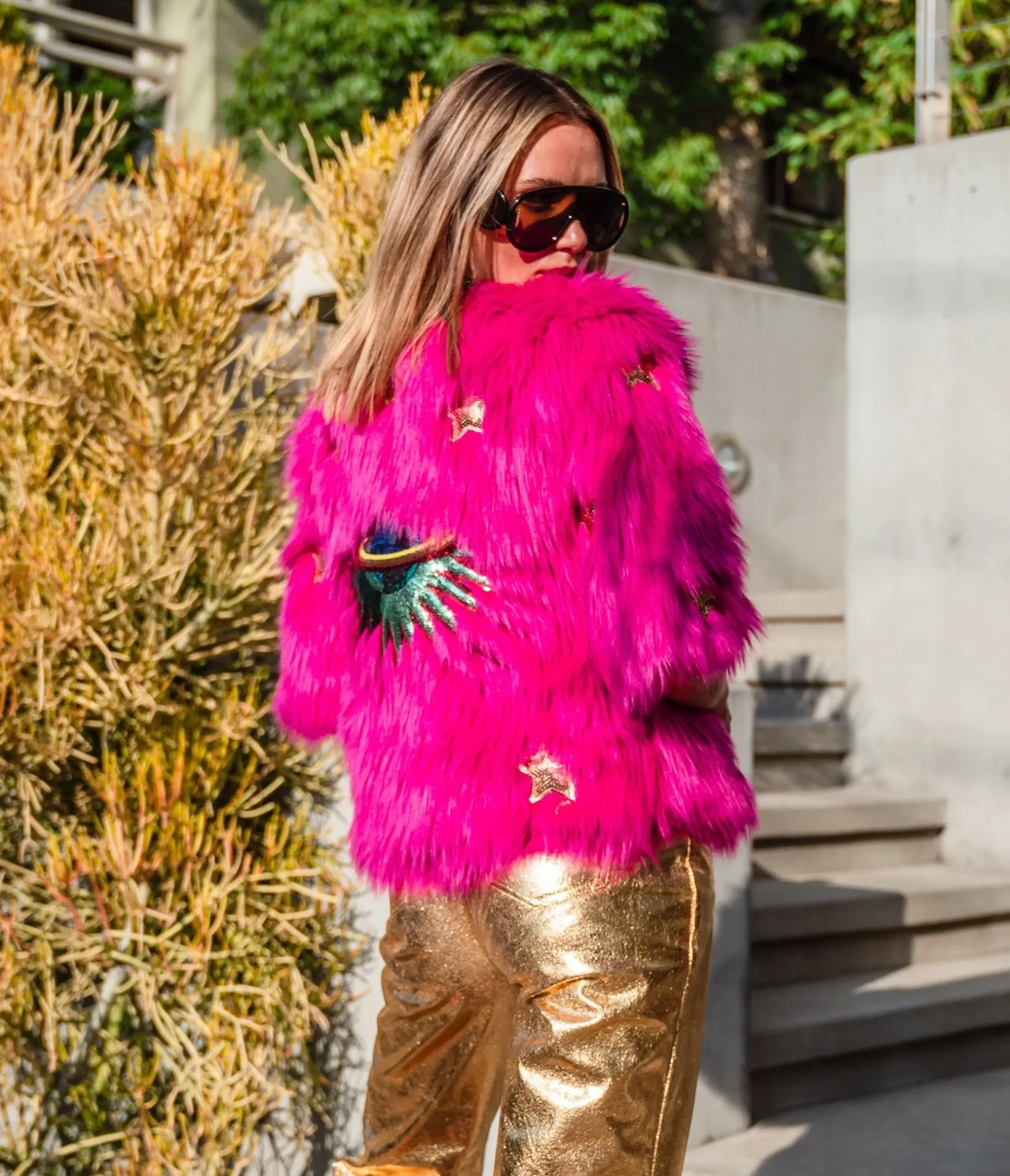 Unique Vintage Jennafer Grace Hot Pink Planet Queen Faux Fur Jacket Best Sale