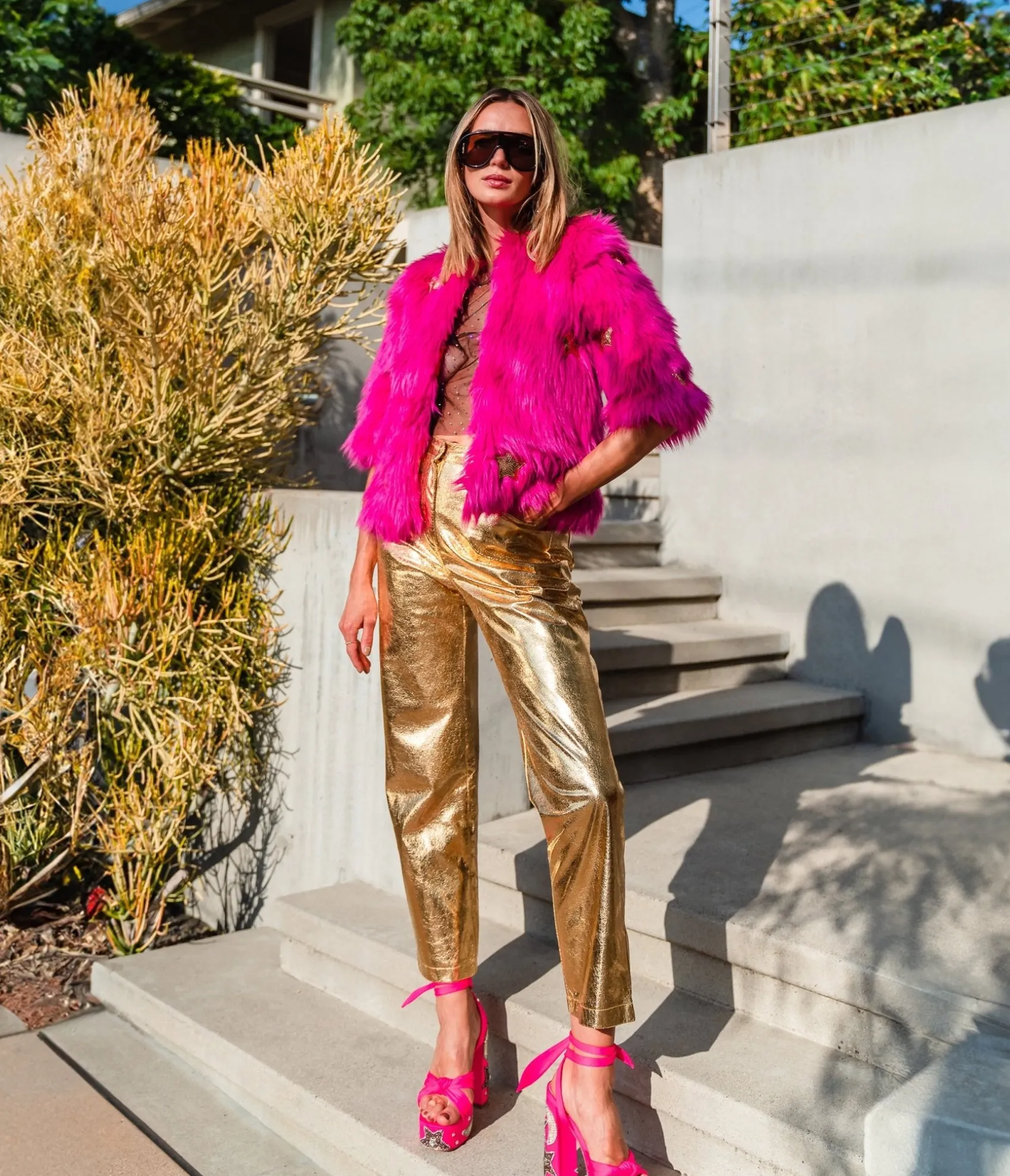 Unique Vintage Jennafer Grace Hot Pink Planet Queen Faux Fur Jacket Best Sale