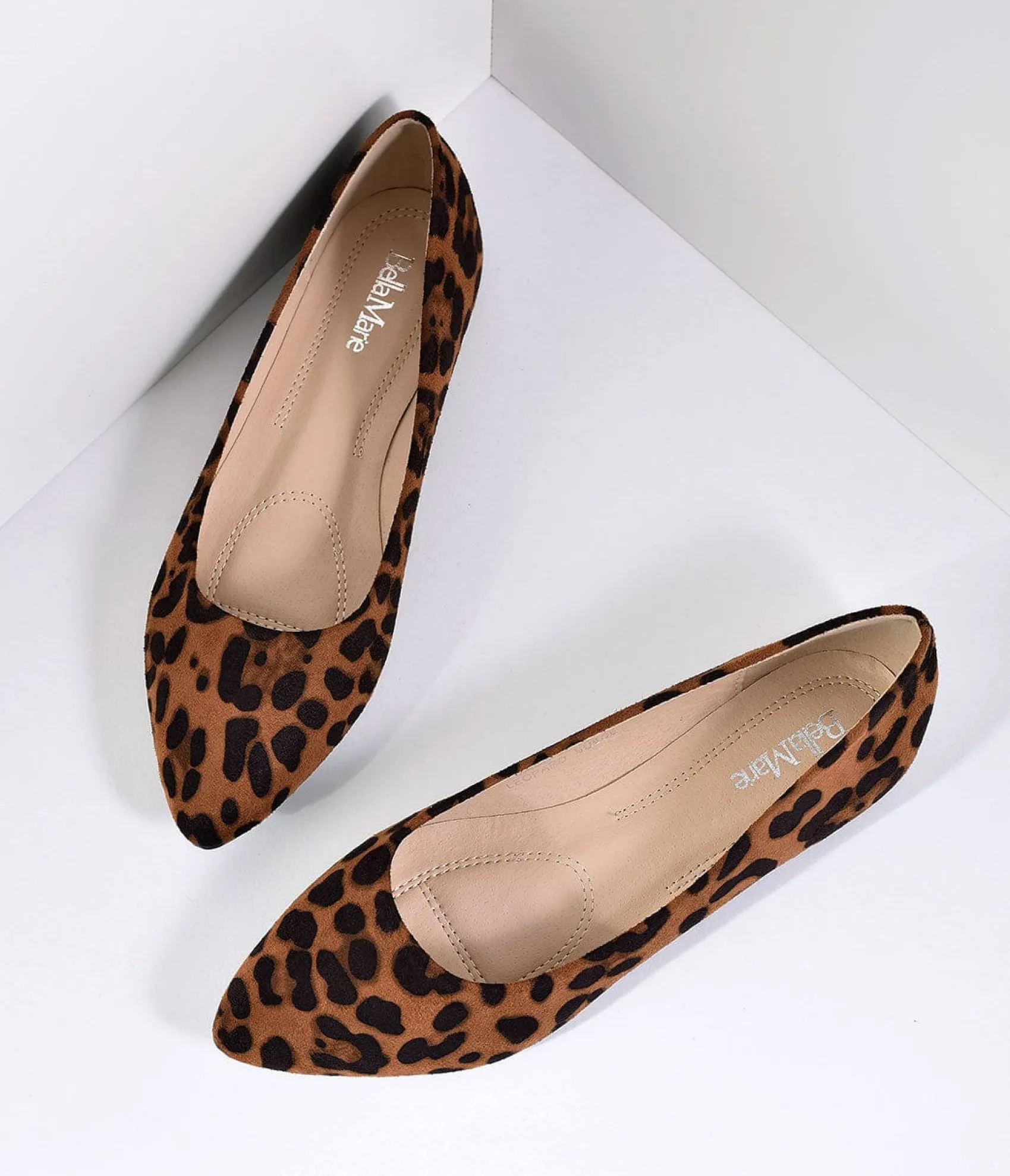 Unique Vintage Leopard Print Suede Pointed Toe Flats New