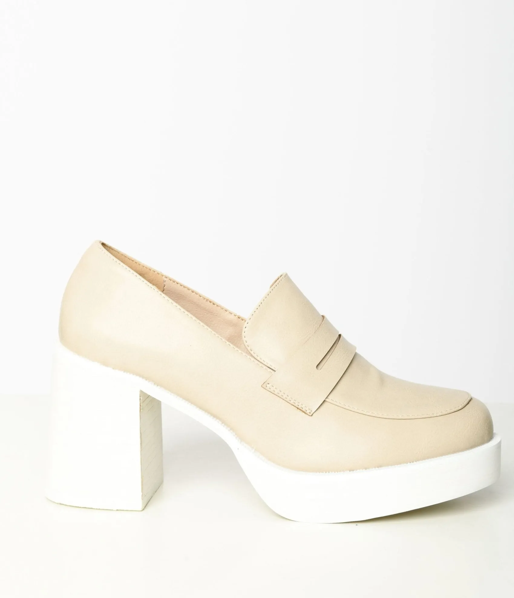 Unique Vintage Nude & White Leatherette Platform Loafers Discount
