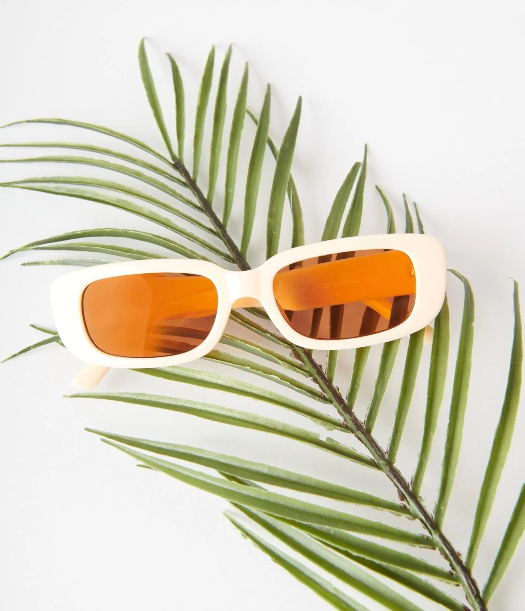 Unique Vintage Peach & Orange Tint Oval Sunglasses Sale