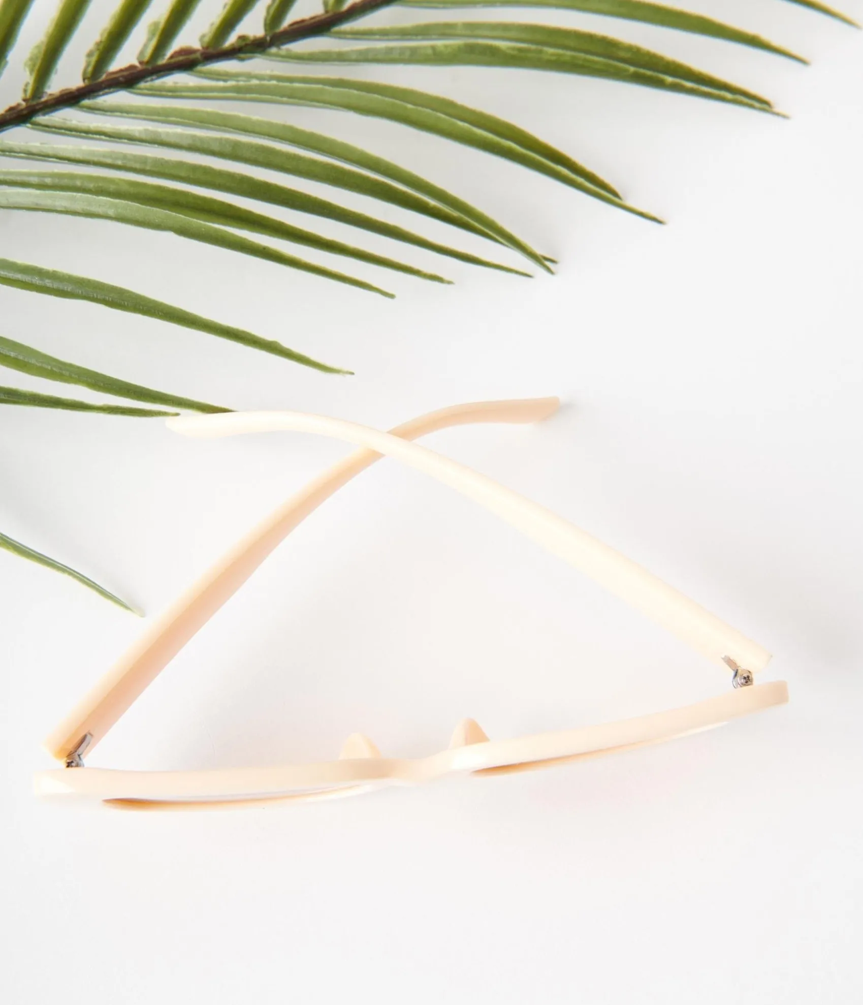 Unique Vintage Peach & Orange Tint Oval Sunglasses Sale
