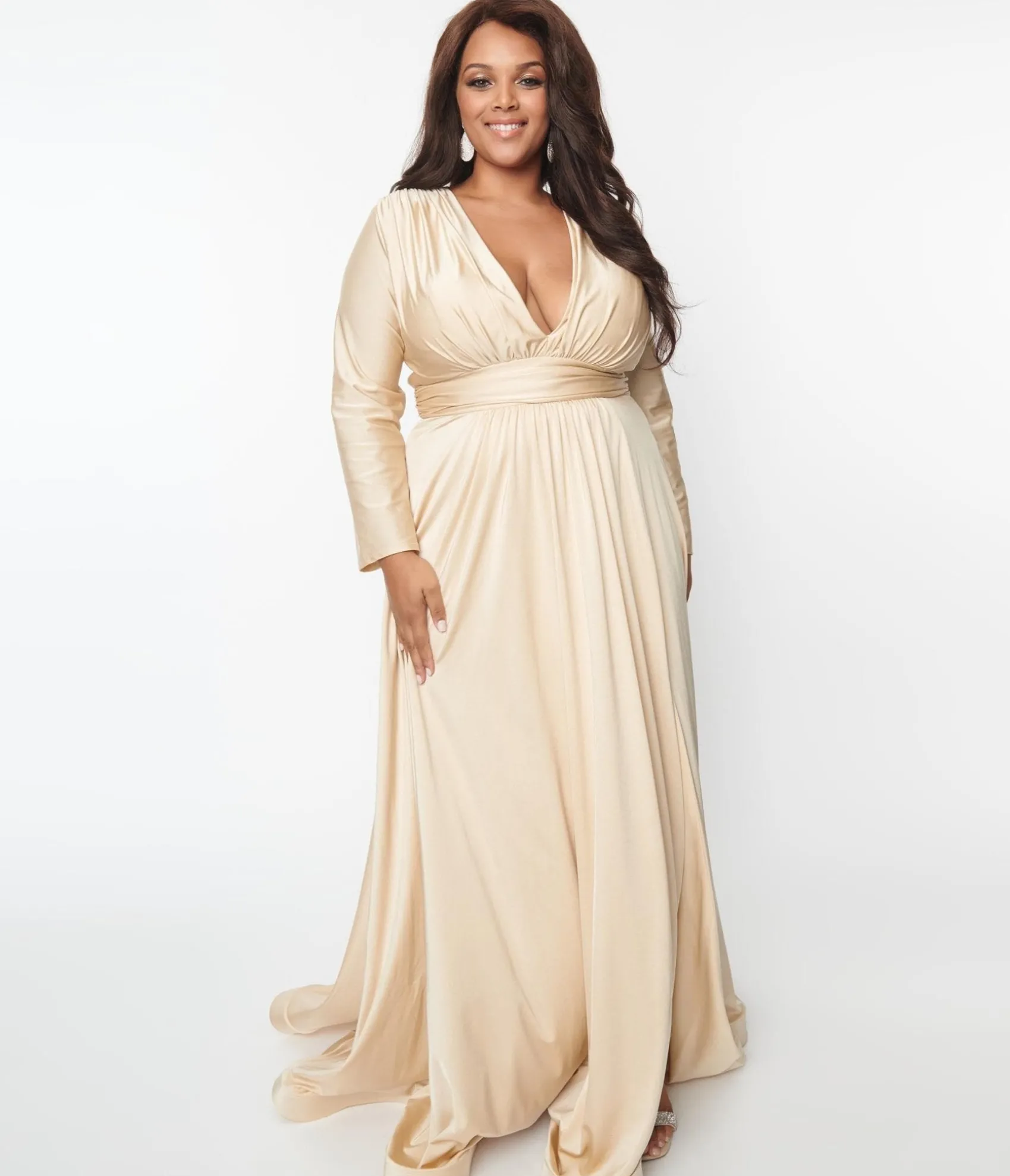 Unique Vintage Plus Size Champagne Long Sleeve Sophisticated Goddess Gown Fashion