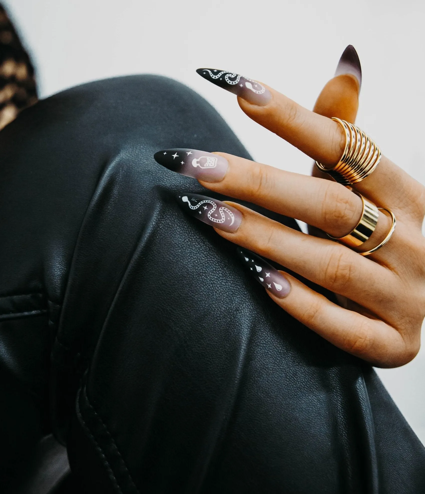 Unique Vintage Potion Nailz Fashion