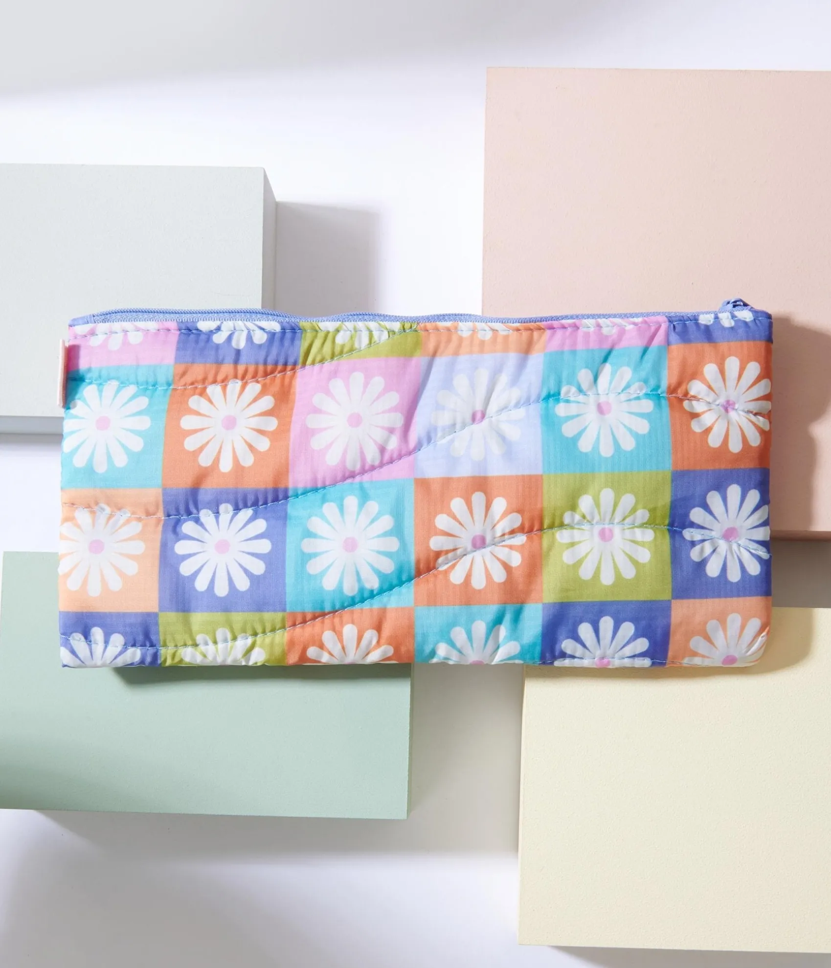 Unique Vintage Rainbow Checkered Daisy Quilted Puff Bag Cheap