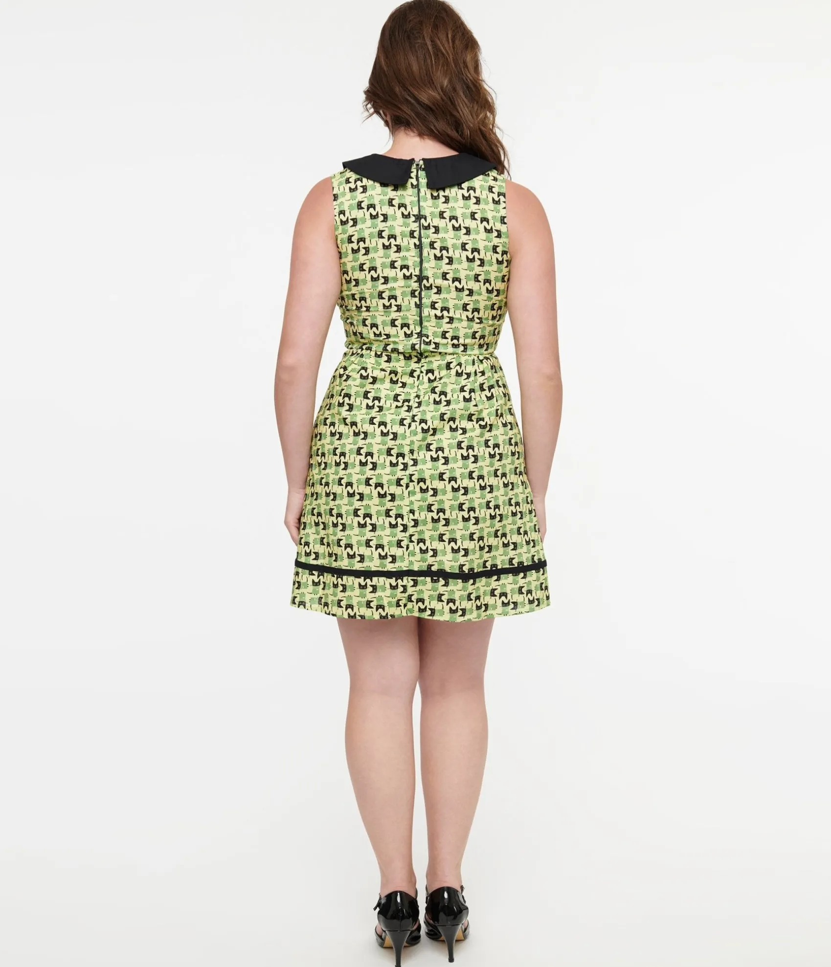 Unique Vintage Retrolicious 1950s Green & Black Mod Cat Print Collared Fit & Flare Dress Sale