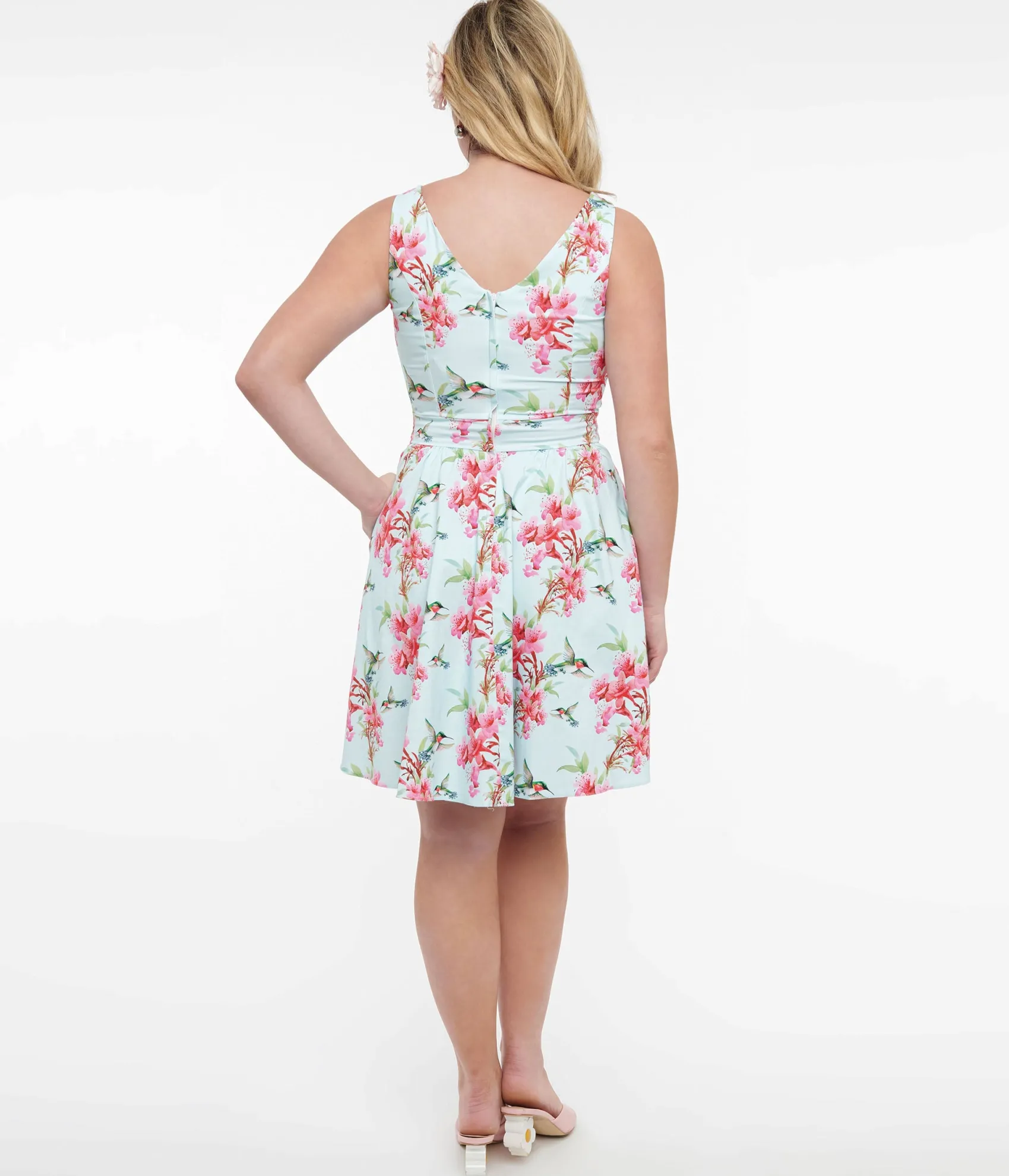 Unique Vintage 1950s Blue & Pink Floral Hummingbird Print Cotton Tea Fit & Flare Dress Cheap