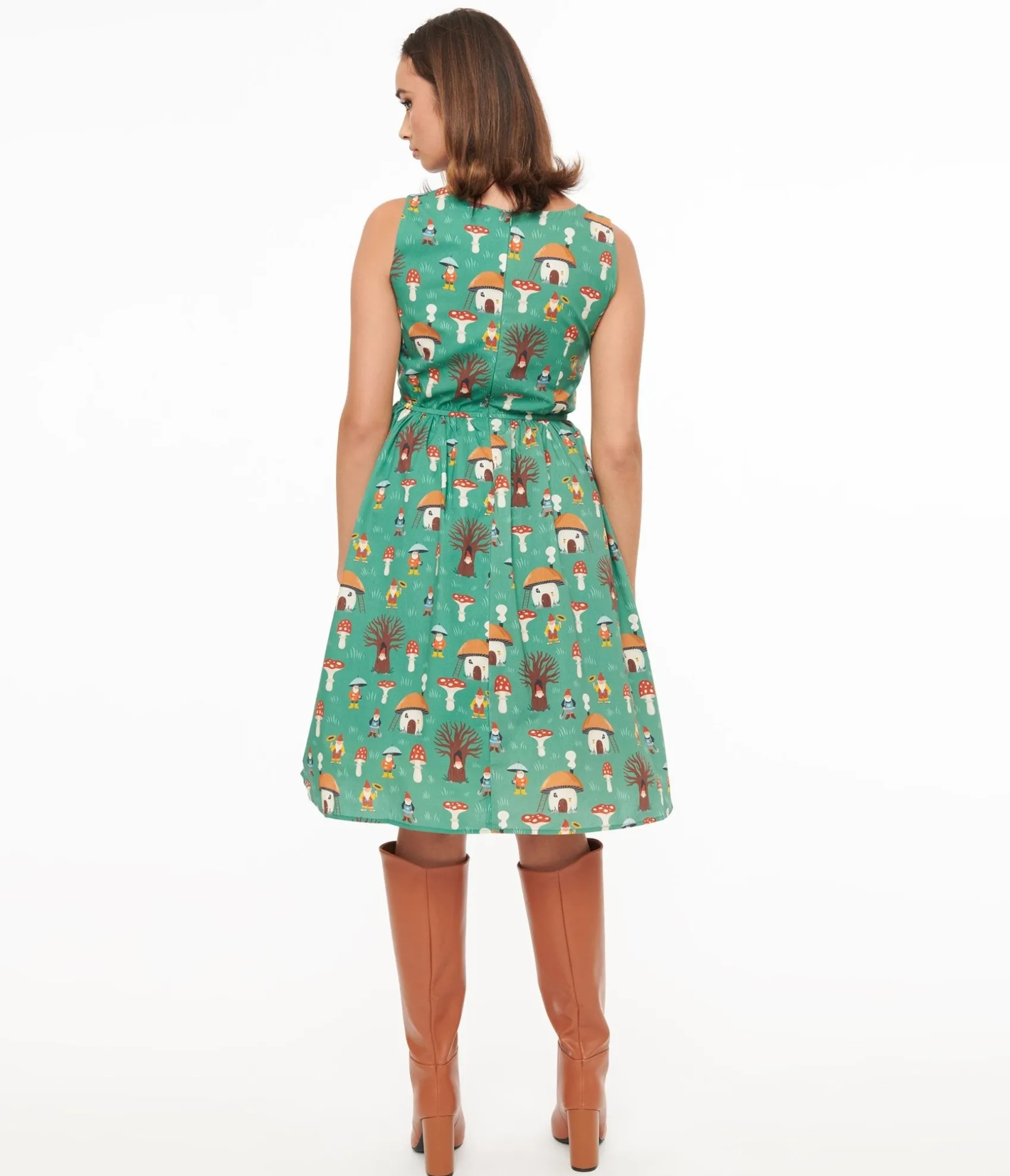 Unique Vintage 1950s Green Mushroom Cottage Cotton Swing Dress Fashion