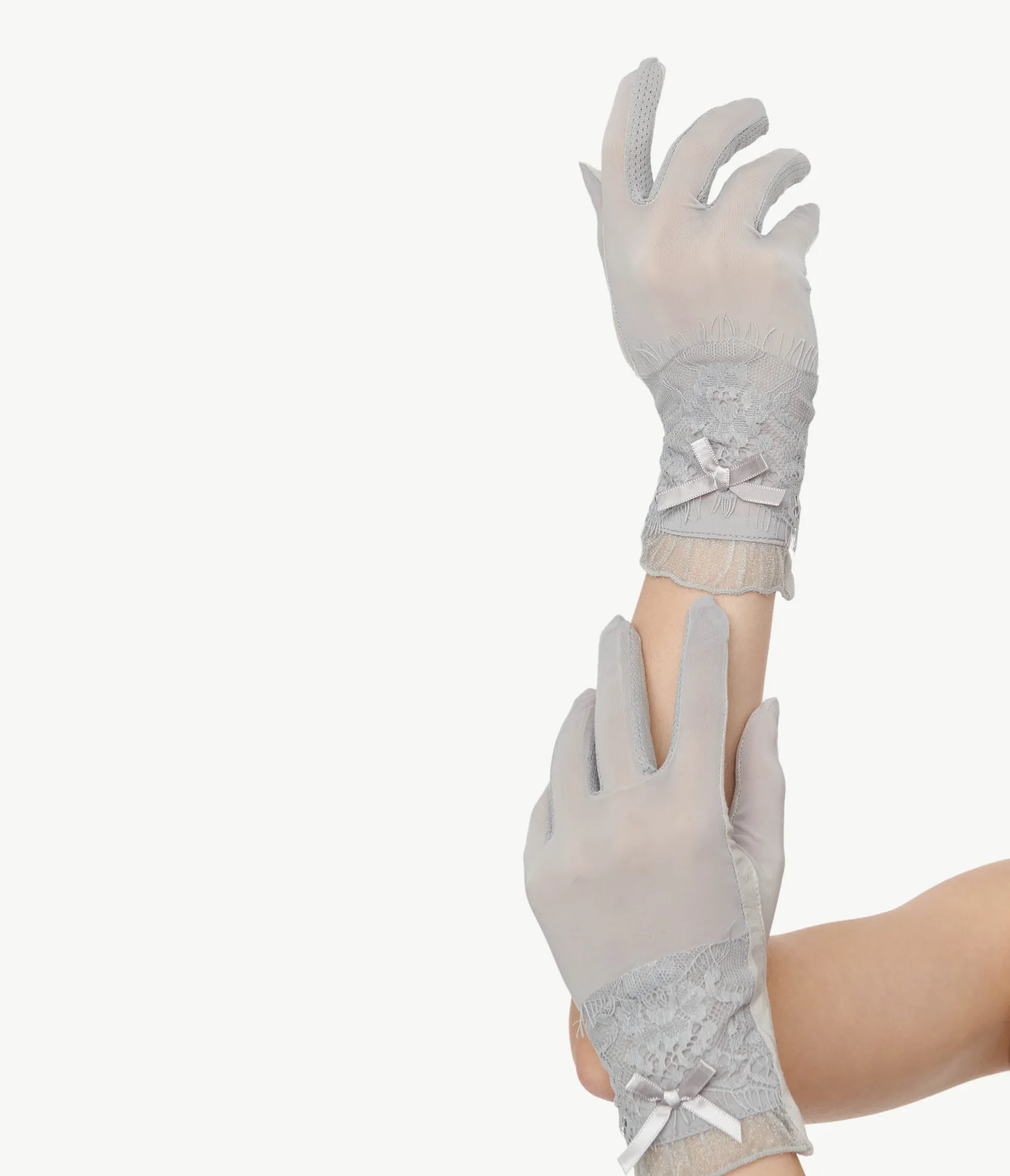 Unique Vintage 1950s Grey Lace & Bow Gloves Hot