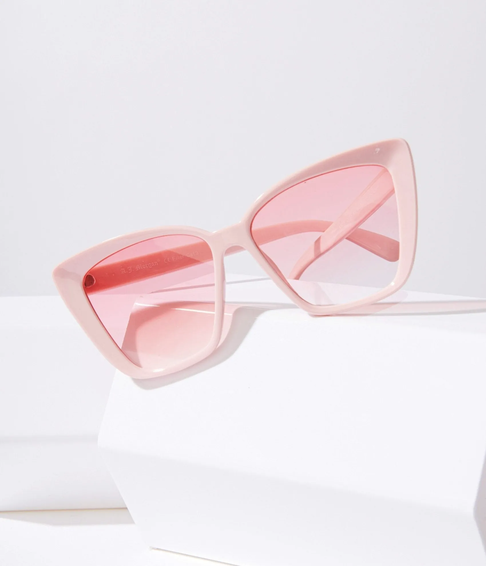 Unique Vintage 1970s Light Pink Square Cat Eye Oversized Sunglasses Best Sale