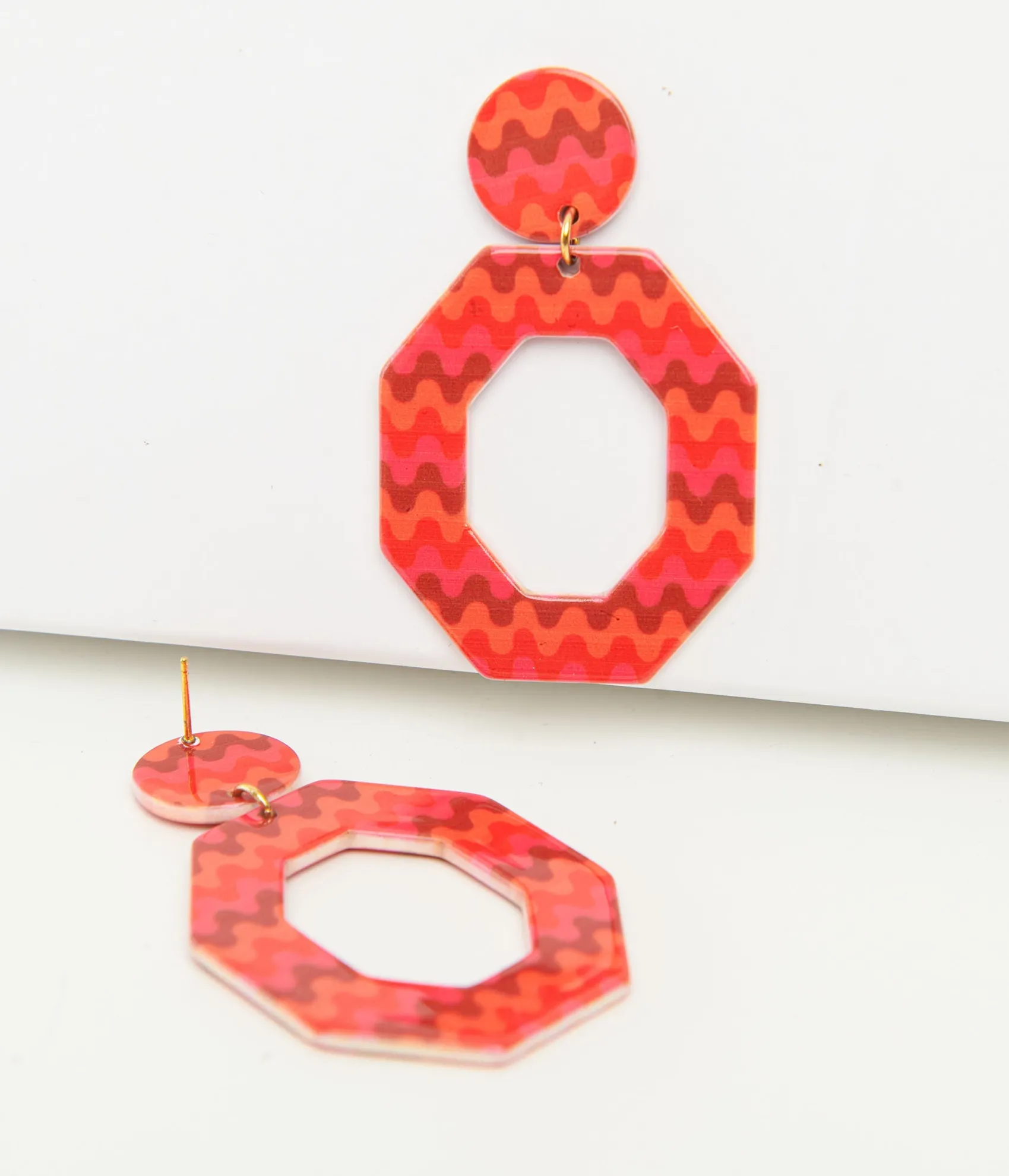 Unique Vintage 1970s Orange & Red Chevron Octagon Earrings New
