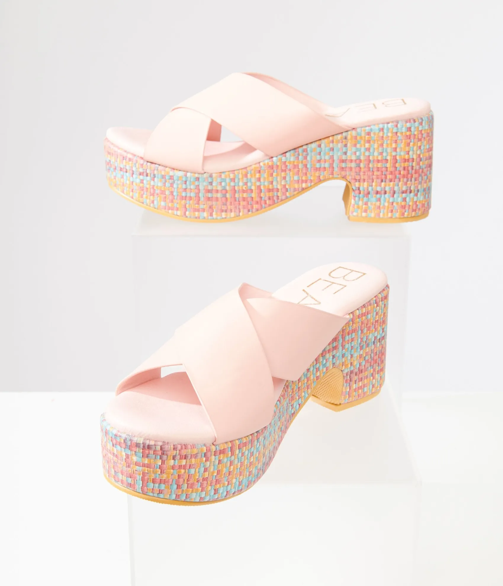 Unique Vintage 1970s Pink & Rainbow Woven Nellie Platform Sandals Best Sale