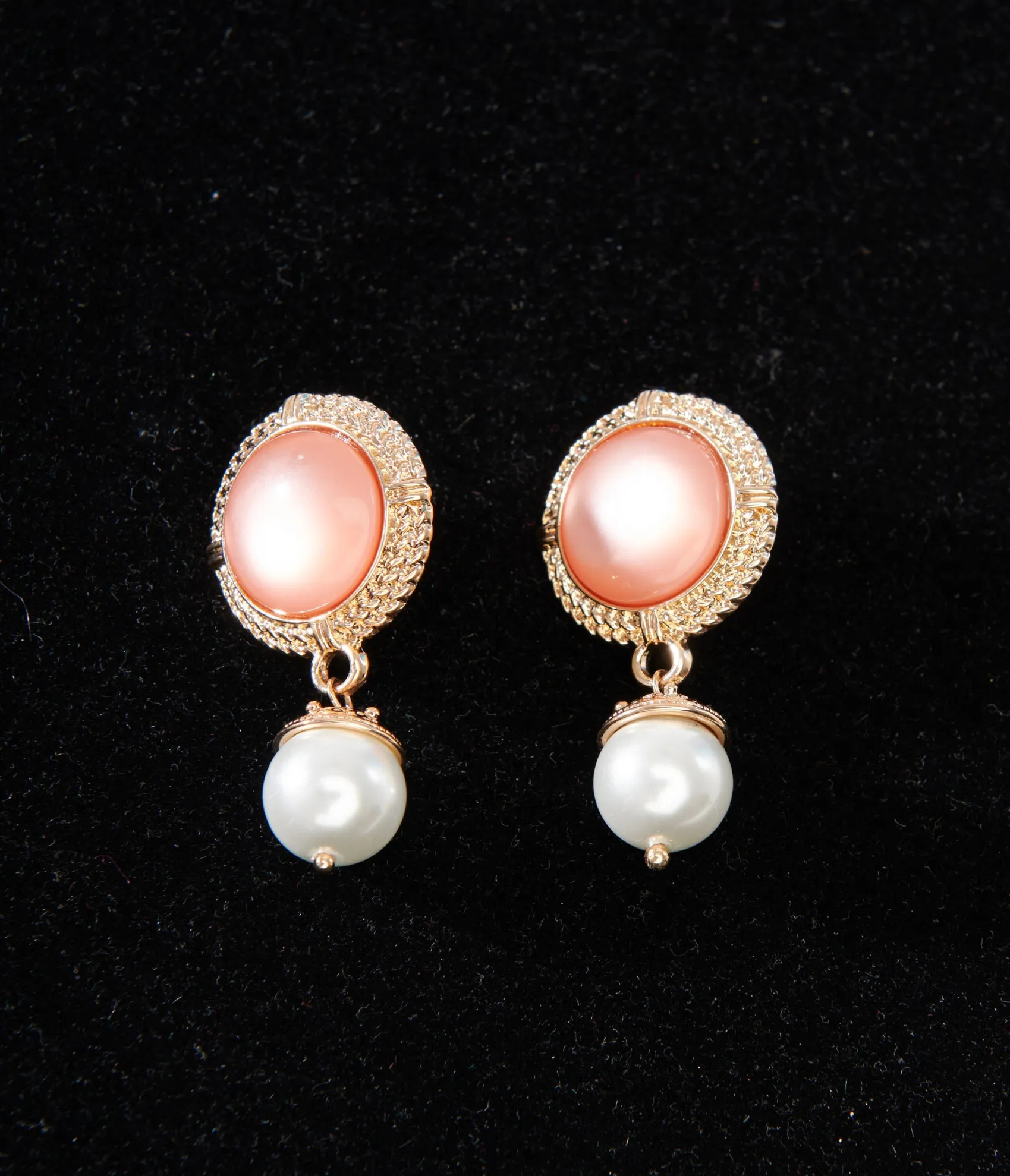 Unique Vintage 1920s Pink Pearl Art Deco Earrings New