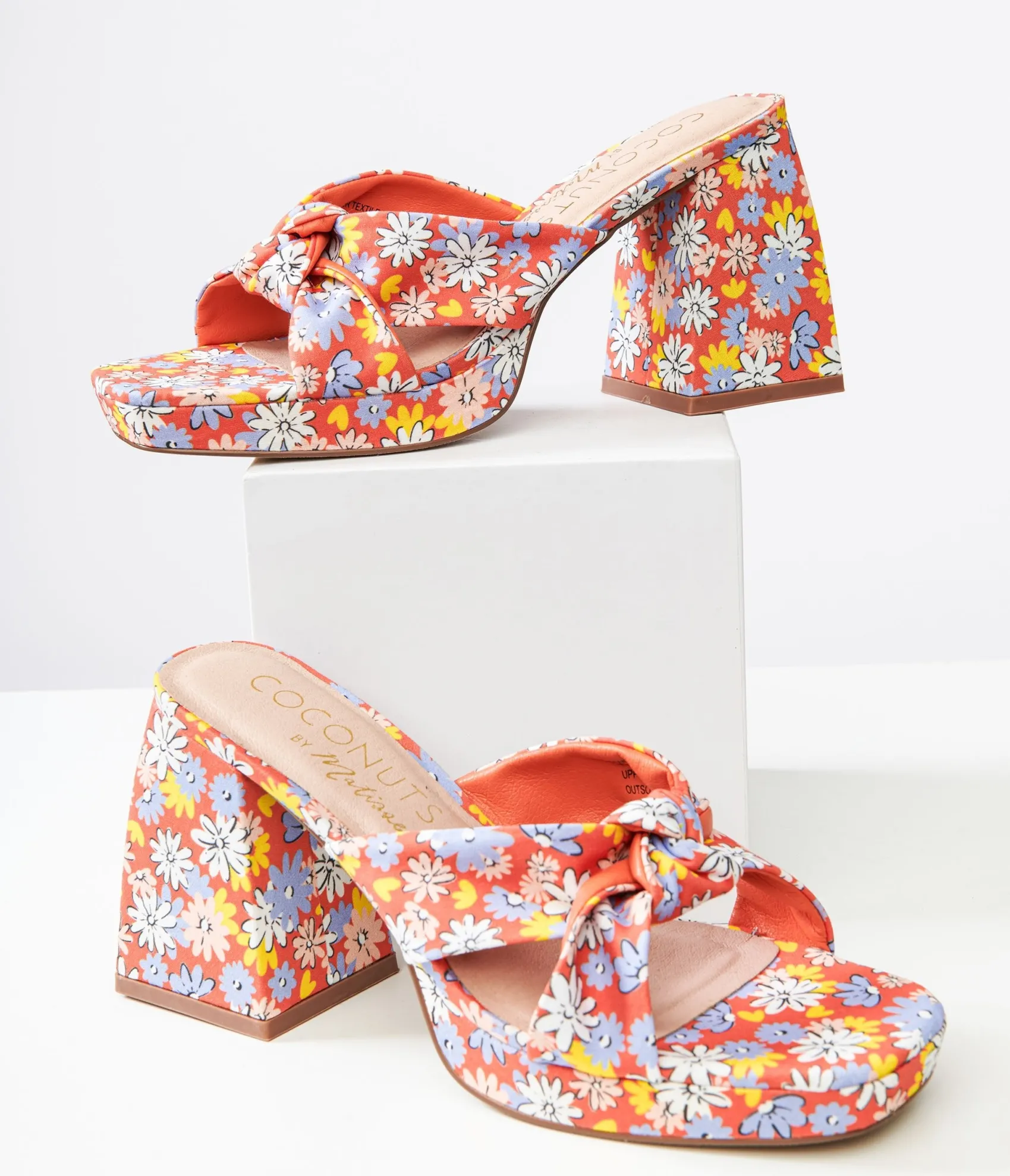 Unique Vintage 1970s Red Floral Esme Platform Heels Hot