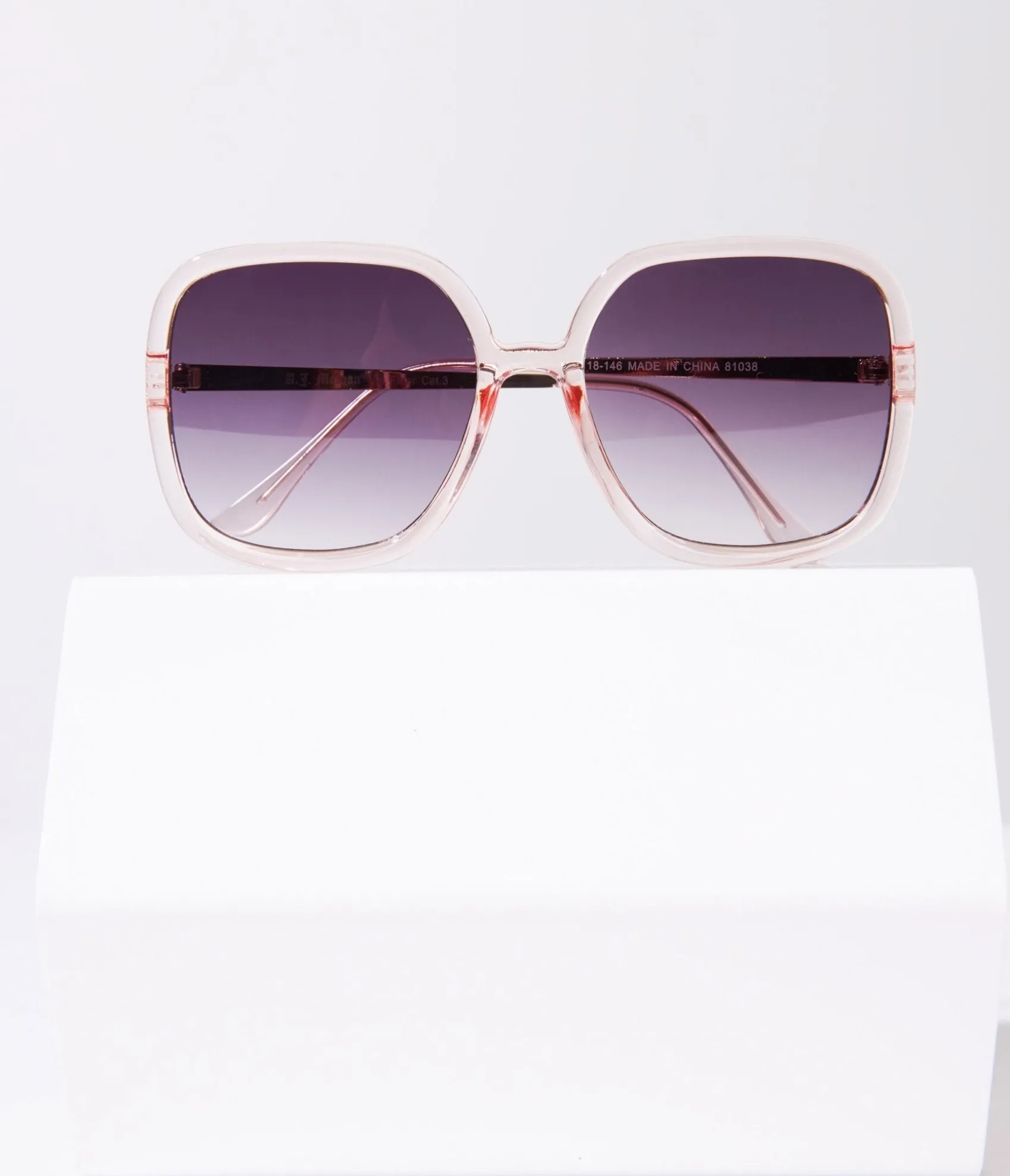 Unique Vintage 1970s Retro Light Pink Square Sunglasses Shop