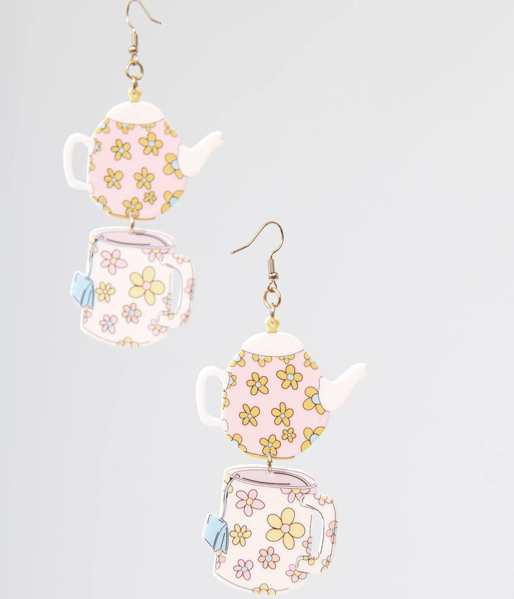 Unique Vintage 1960s Spot Of Tea Flower Teapot & Teacup Earrings Flash Sale