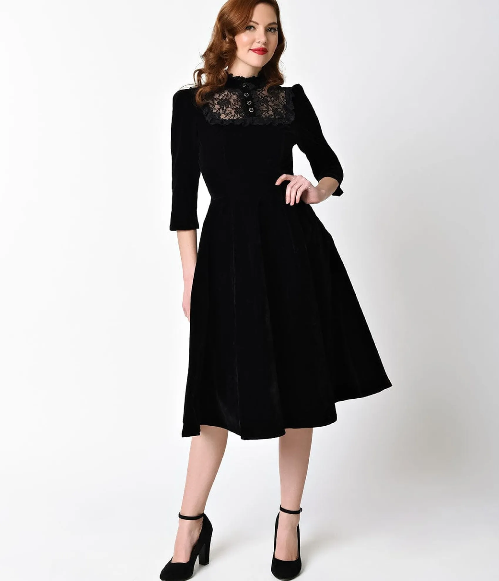 Unique Vintage 1940s Style Black Velvet & Lace Nightshade Half Sleeve Swing Dress Fashion
