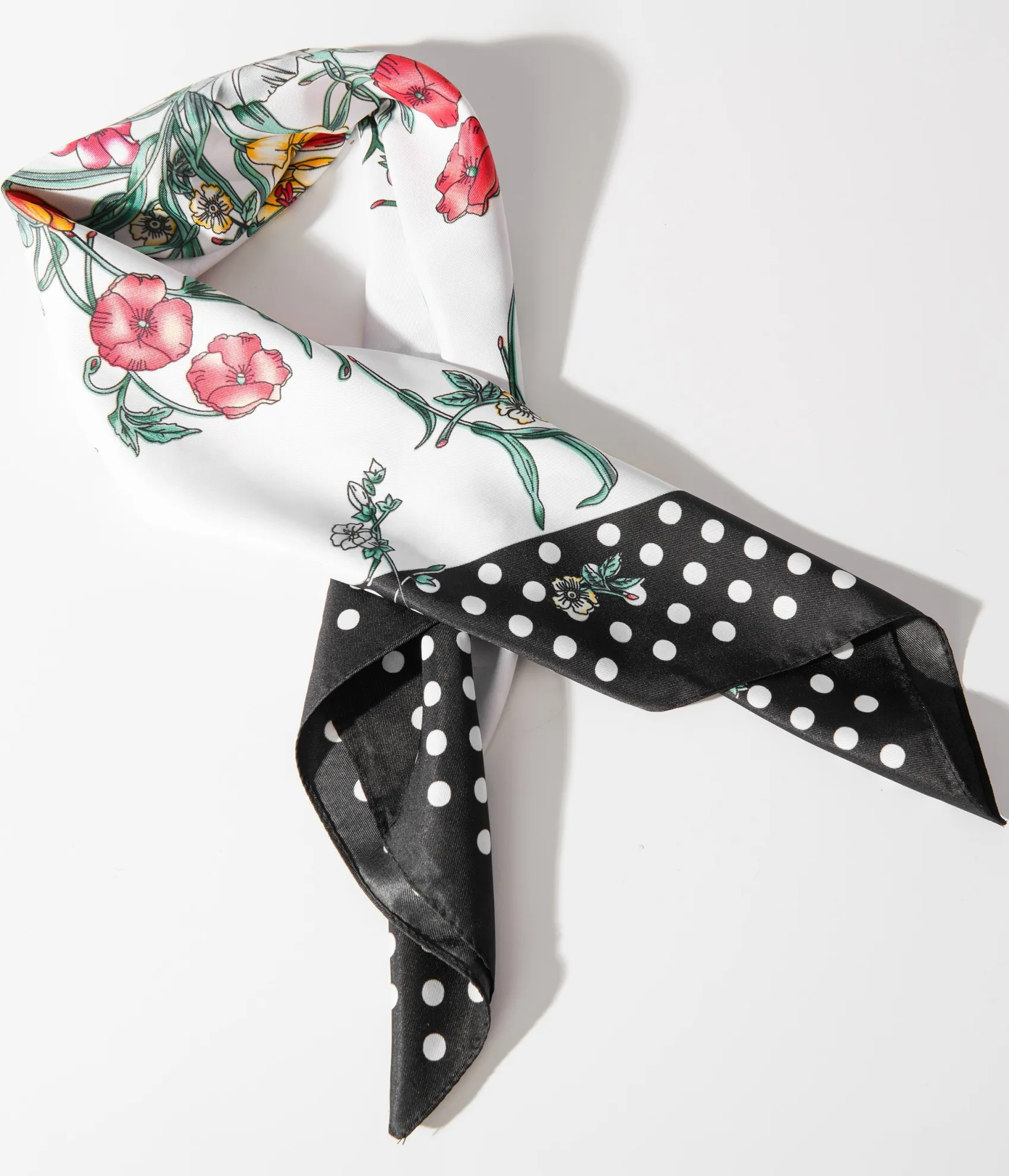Unique Vintage 1940s White Polka Dot & Ditsy Floral Print Satin Hair Scarf Best Sale