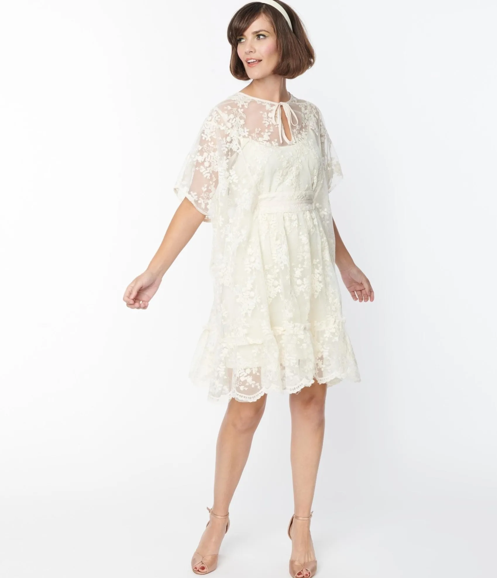 Unique Vintage Smak Parlor 1970s Ivory Embroidered Lace Mini Caftan Shop