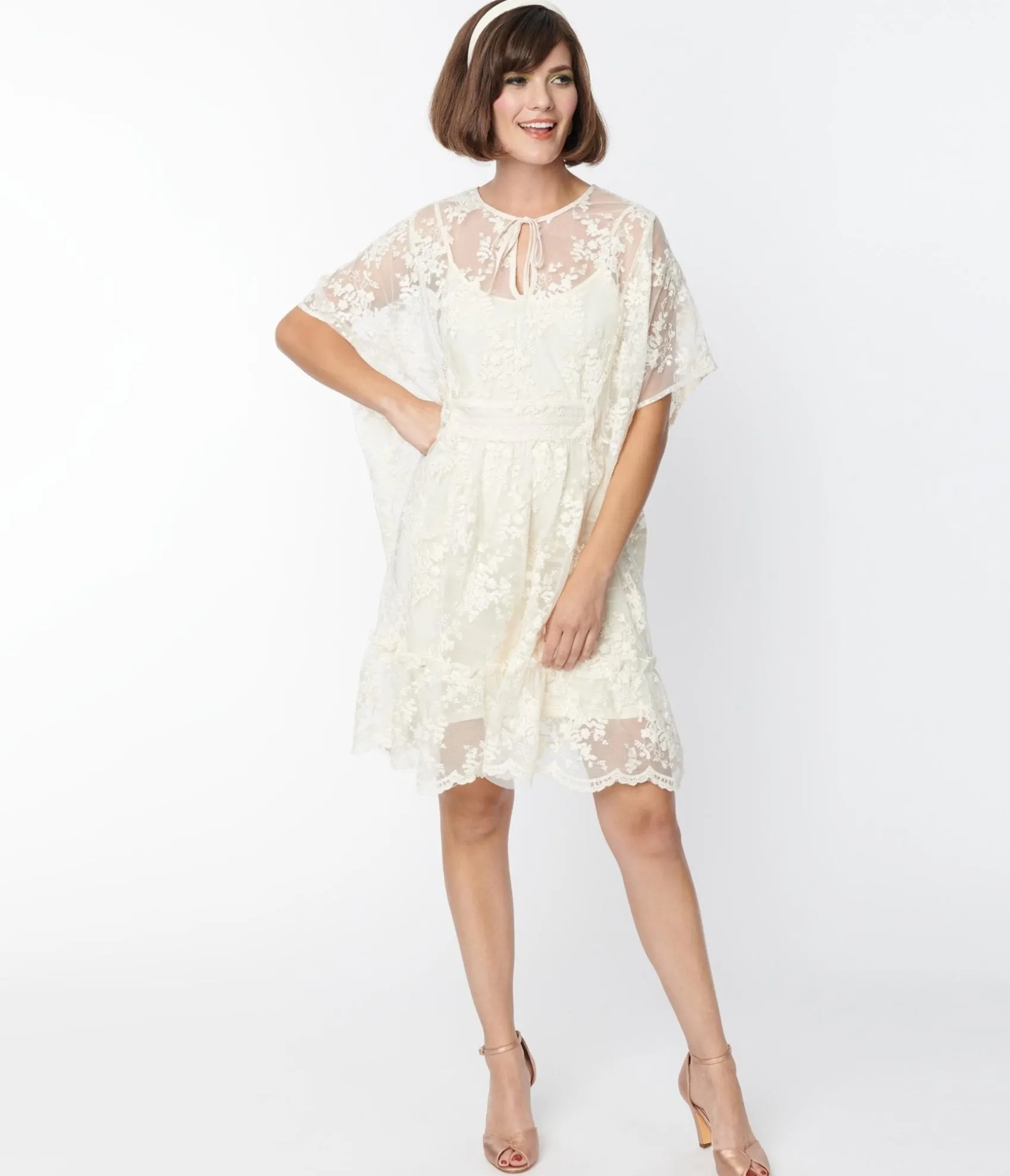 Unique Vintage Smak Parlor 1970s Ivory Embroidered Lace Mini Caftan Shop