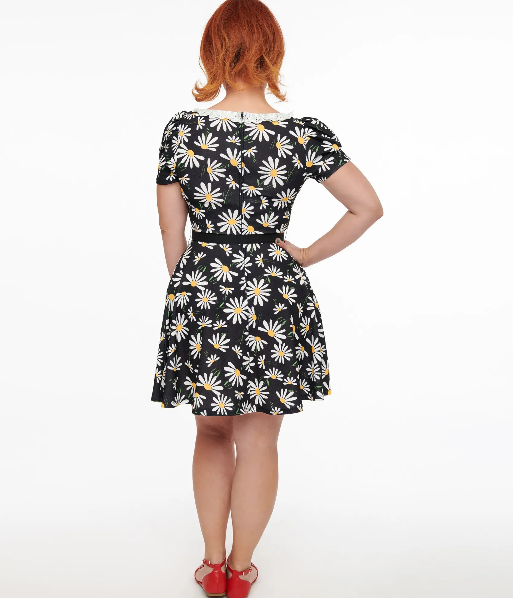 Unique Vintage Smak Parlour Black & White Daisy Group Chat Flare Dress Best Sale