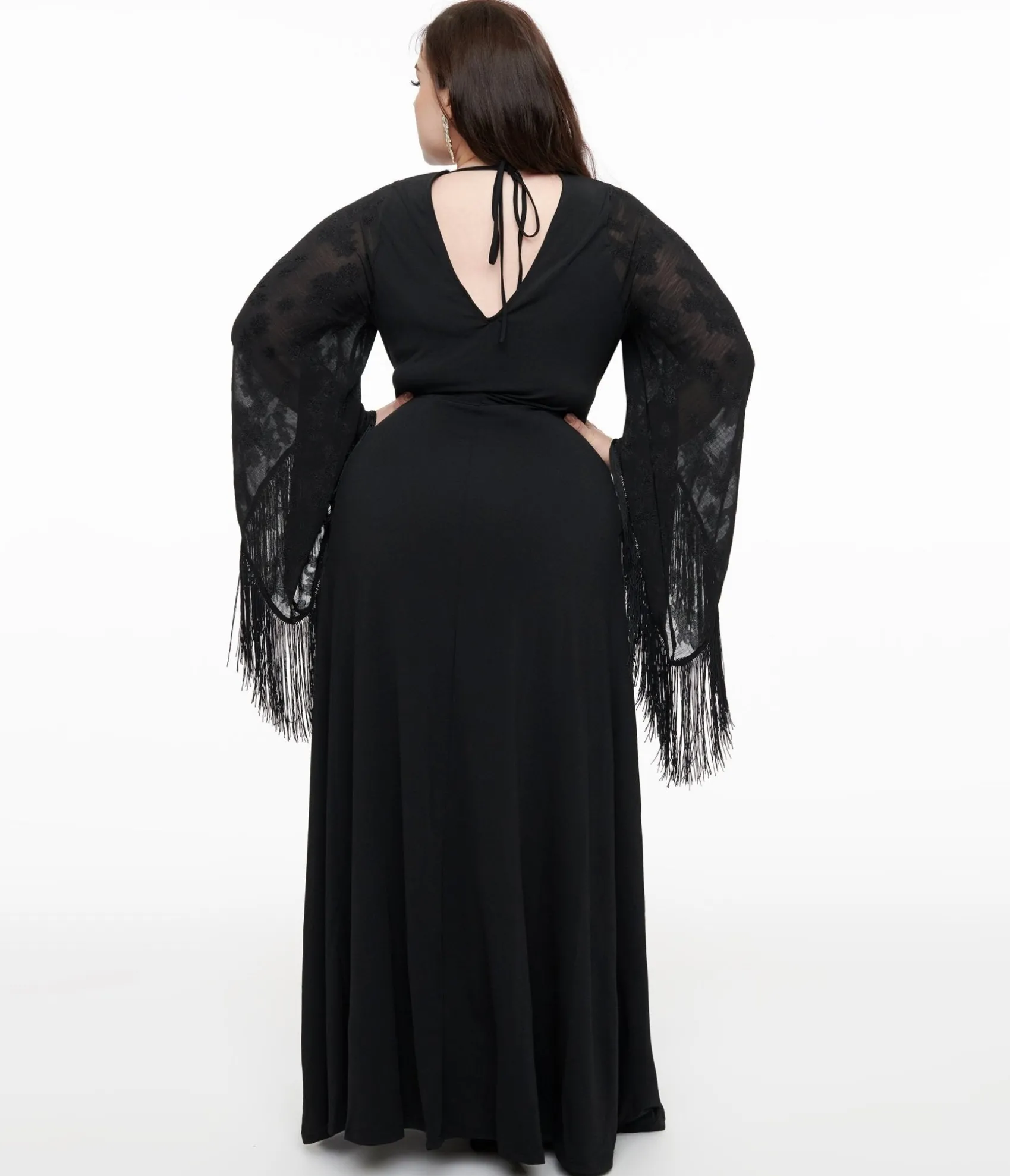 Unique Vintage Smak Parlour Plus Size 1970s Black Floral Fringe Sleeve Maxi Dress Cheap