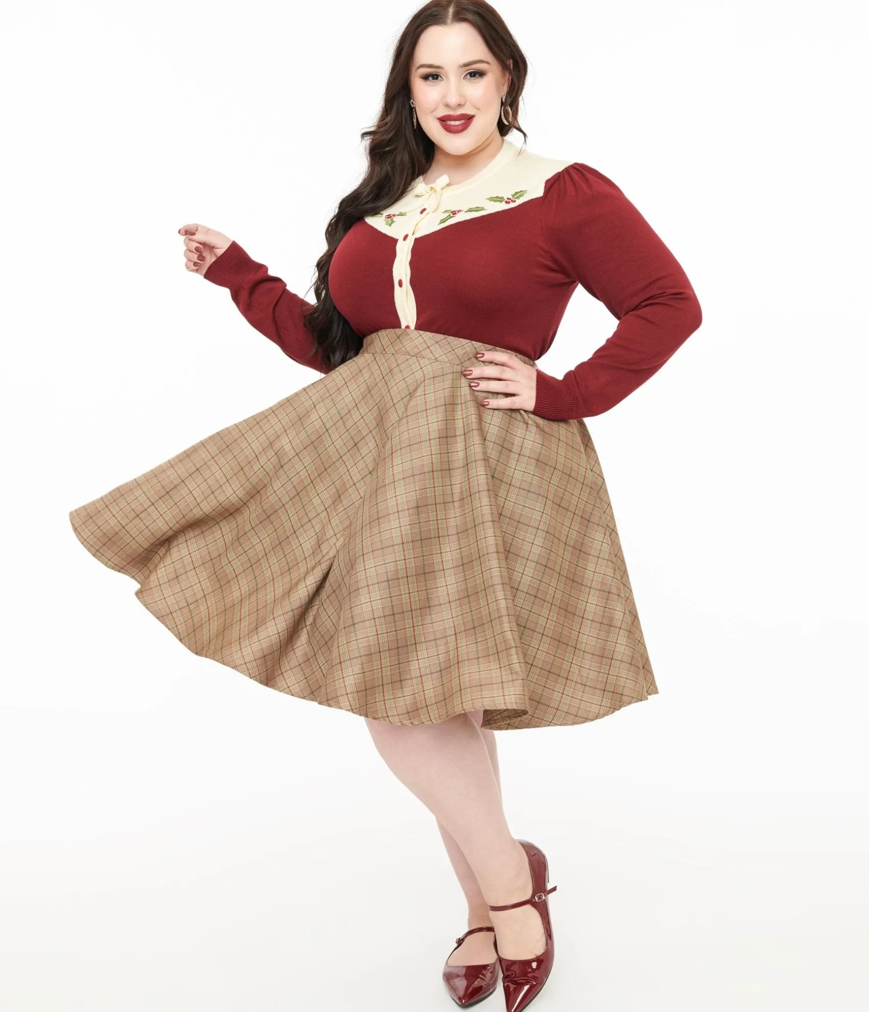 Unique Vintage Smak Parlour Plus Size 1960s Brown & Green Plaid Scene Flare Skirt Sale