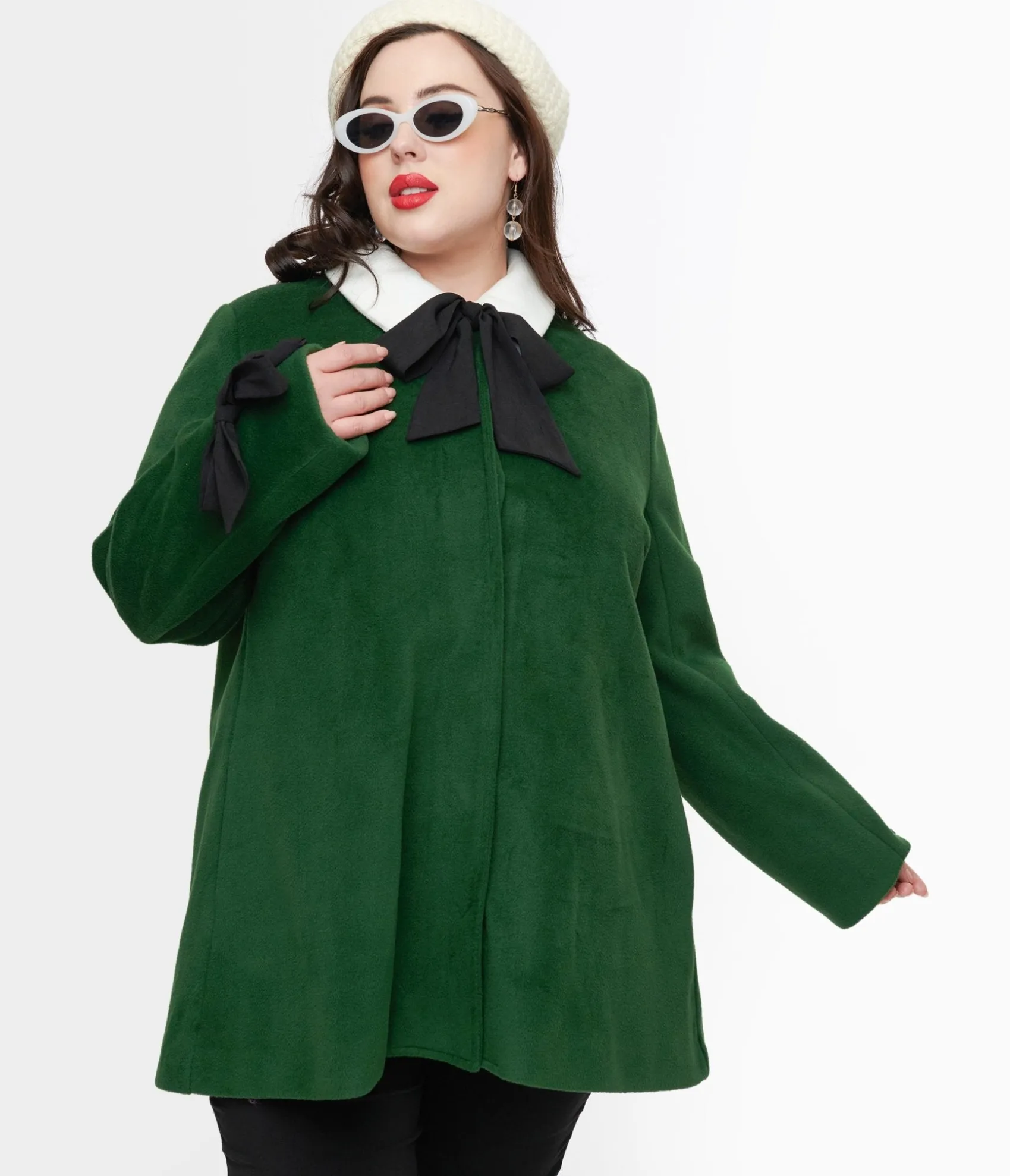 Unique Vintage Smak Parlour Plus Size 1960s Green & Black Bows Topper Coat Clearance