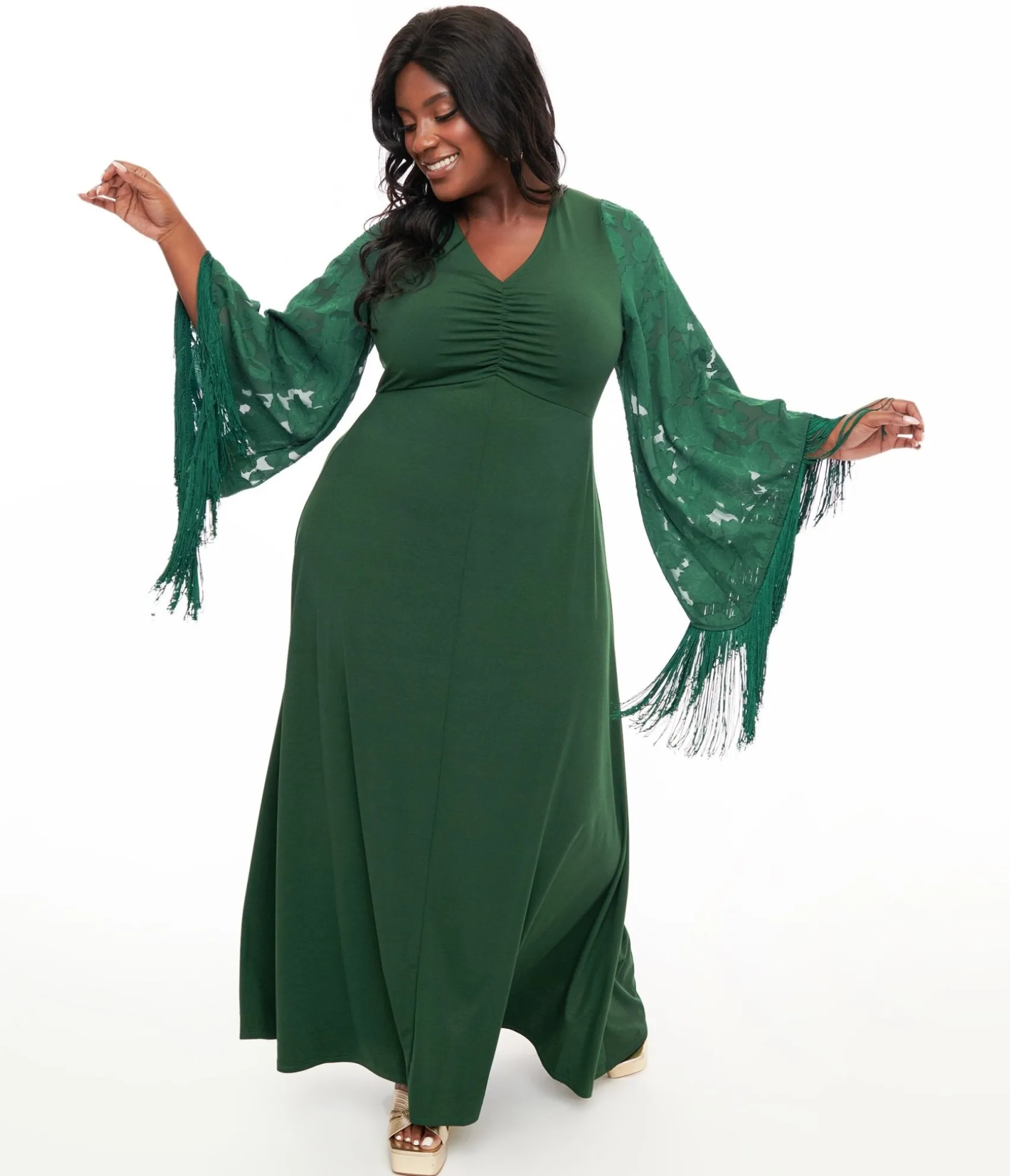Unique Vintage Smak Parlour Plus Size 1970s Green Fringe Sleeve Maxi Dress Cheap