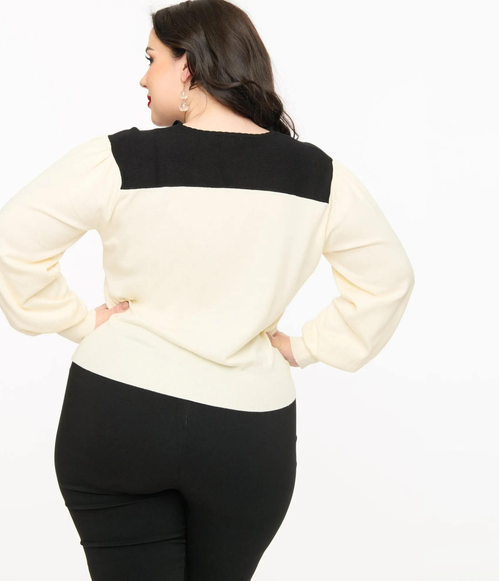 Unique Vintage Smak Parlour Plus Size 1960s Ivory & Black Mushroom Embroidered Cardigan Cheap