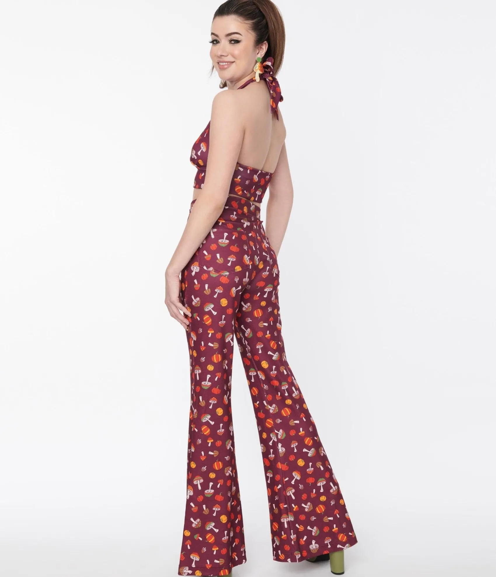 Unique Vintage Smak Parlour Purple 1970s Pumpkin & Mushrooms Find Your Flare Pants Flash Sale