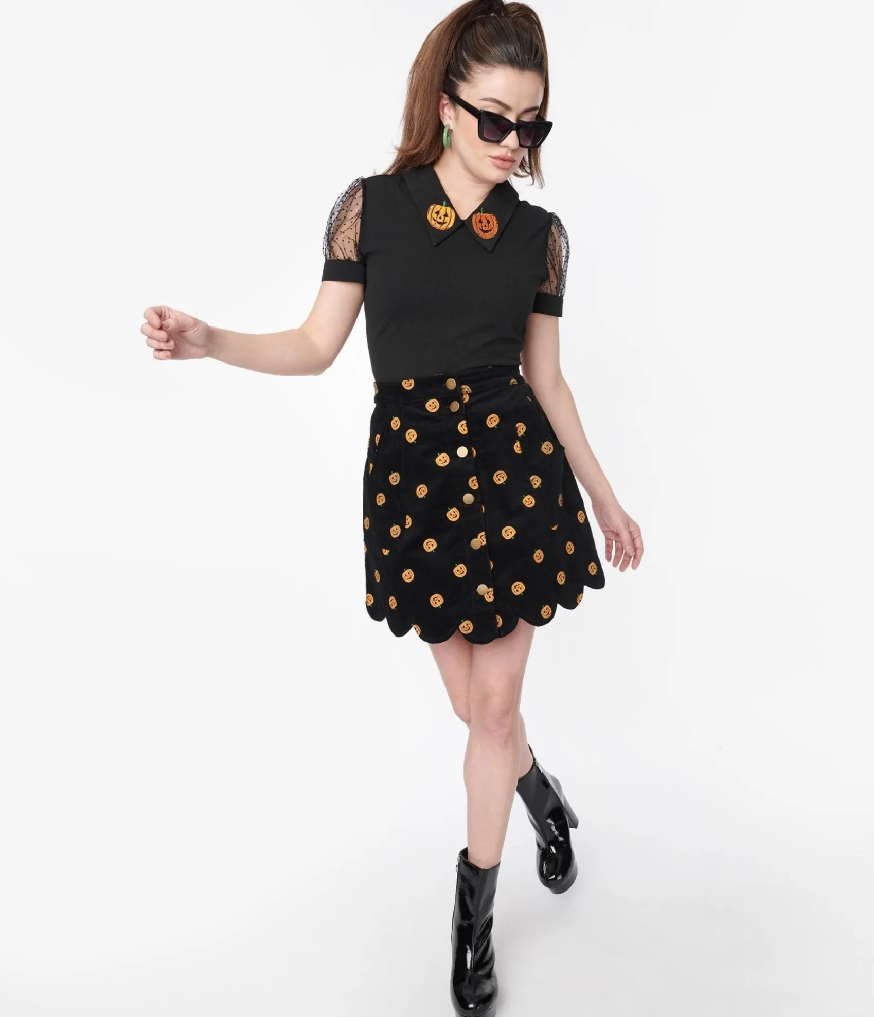Unique Vintage Smak Parlour 1970s Black Corduroy & Pumpkin Stamp Campus Mini Skirt Sale