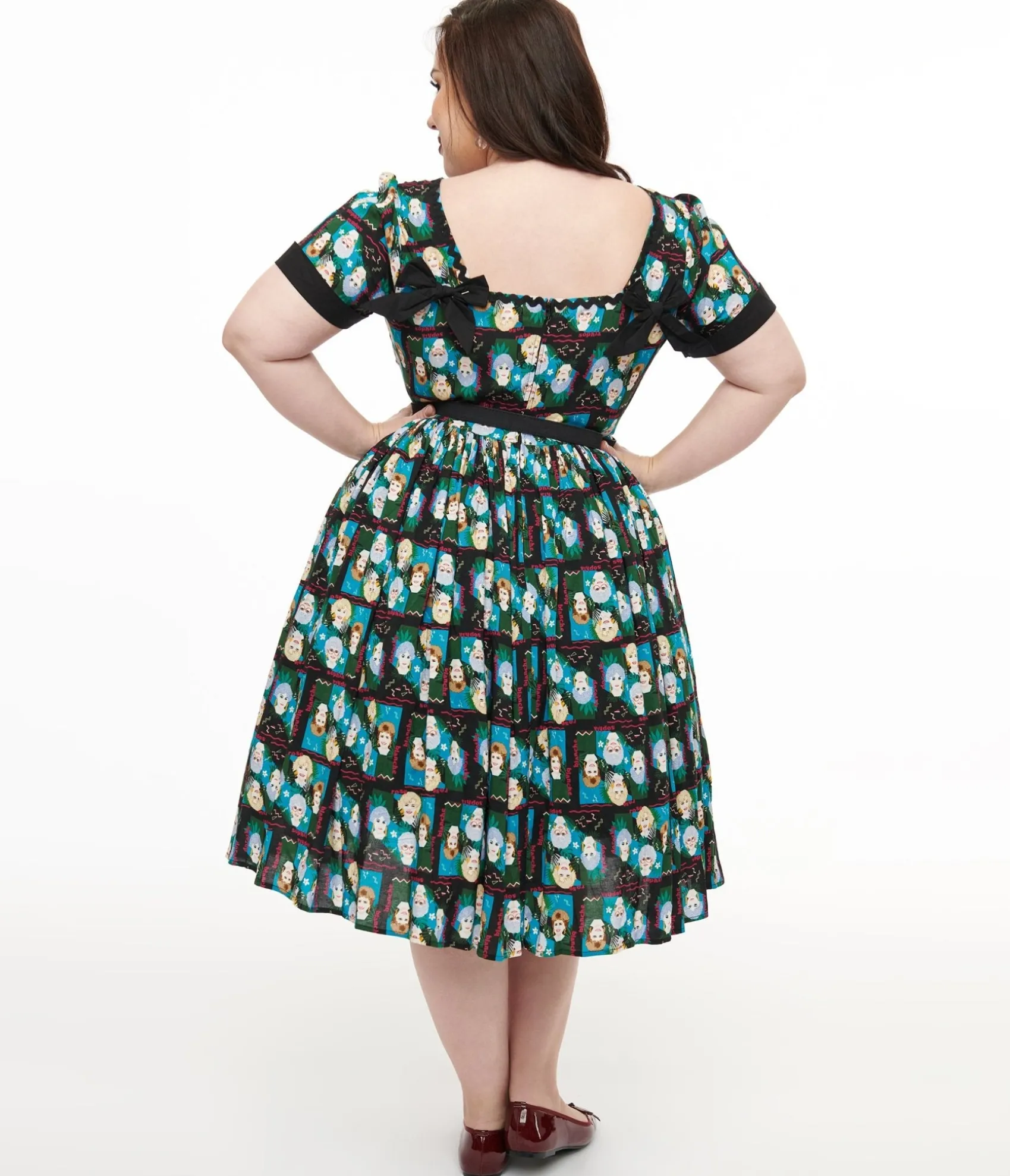 Unique Vintage The Golden Girls x Plus Size Black & Blue The Golden Girls Print Swing Dress Fashion
