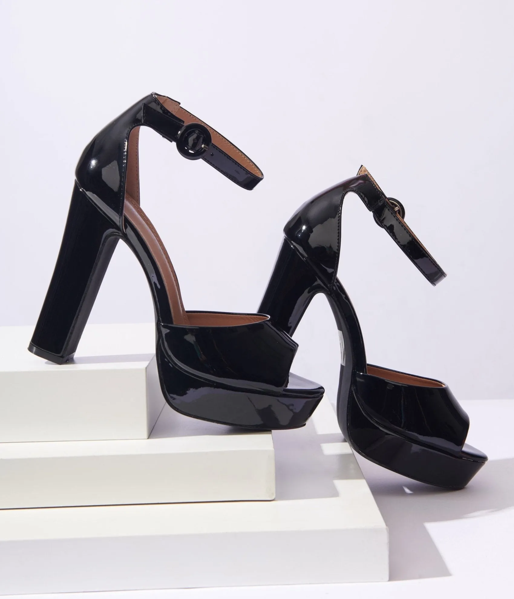 Unique Vintage Black Patent Leatherette Platform Sandals Discount