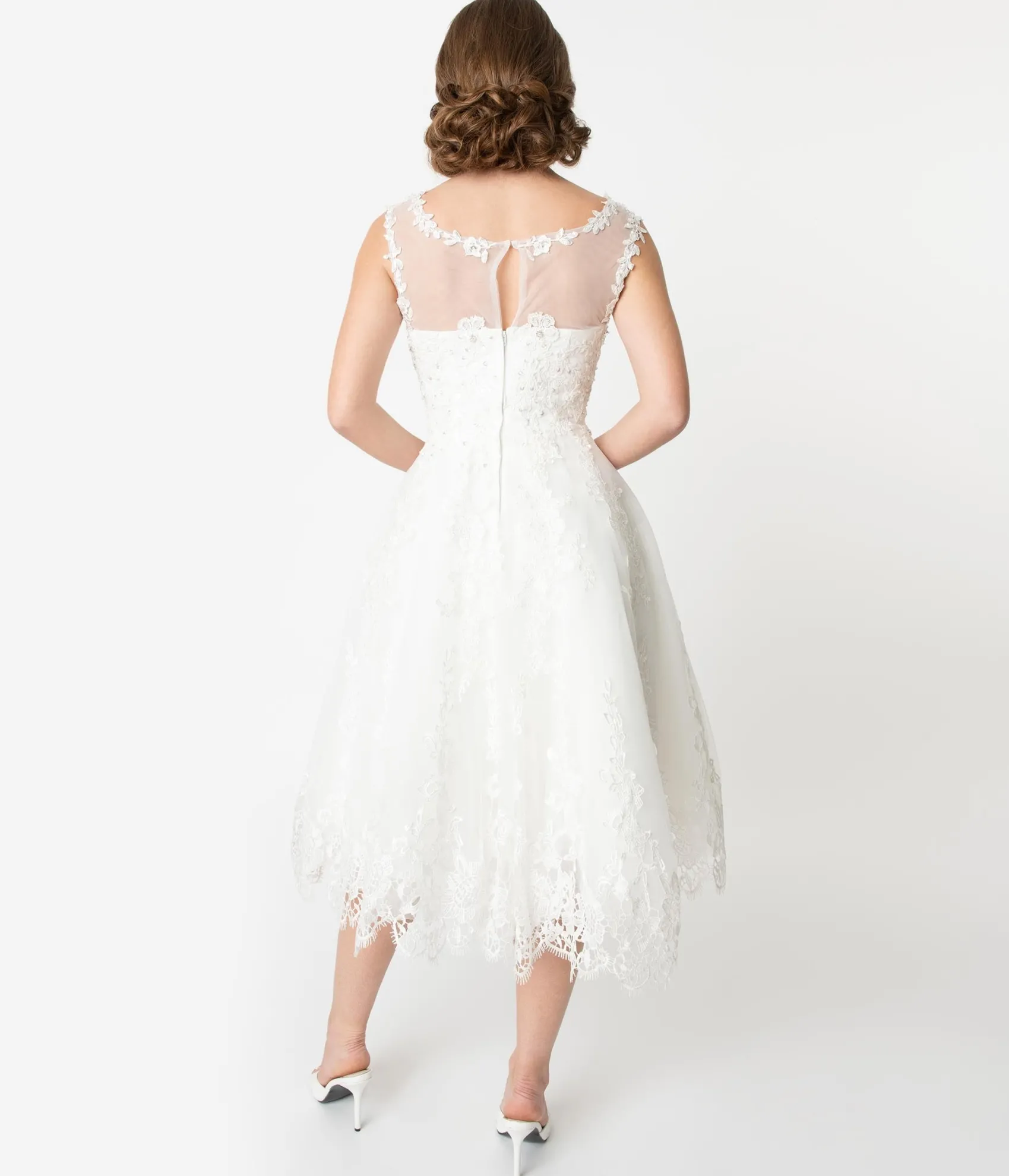 Unique Vintage Ivory Lace & Tulle Riviera Bridal Dress Sale
